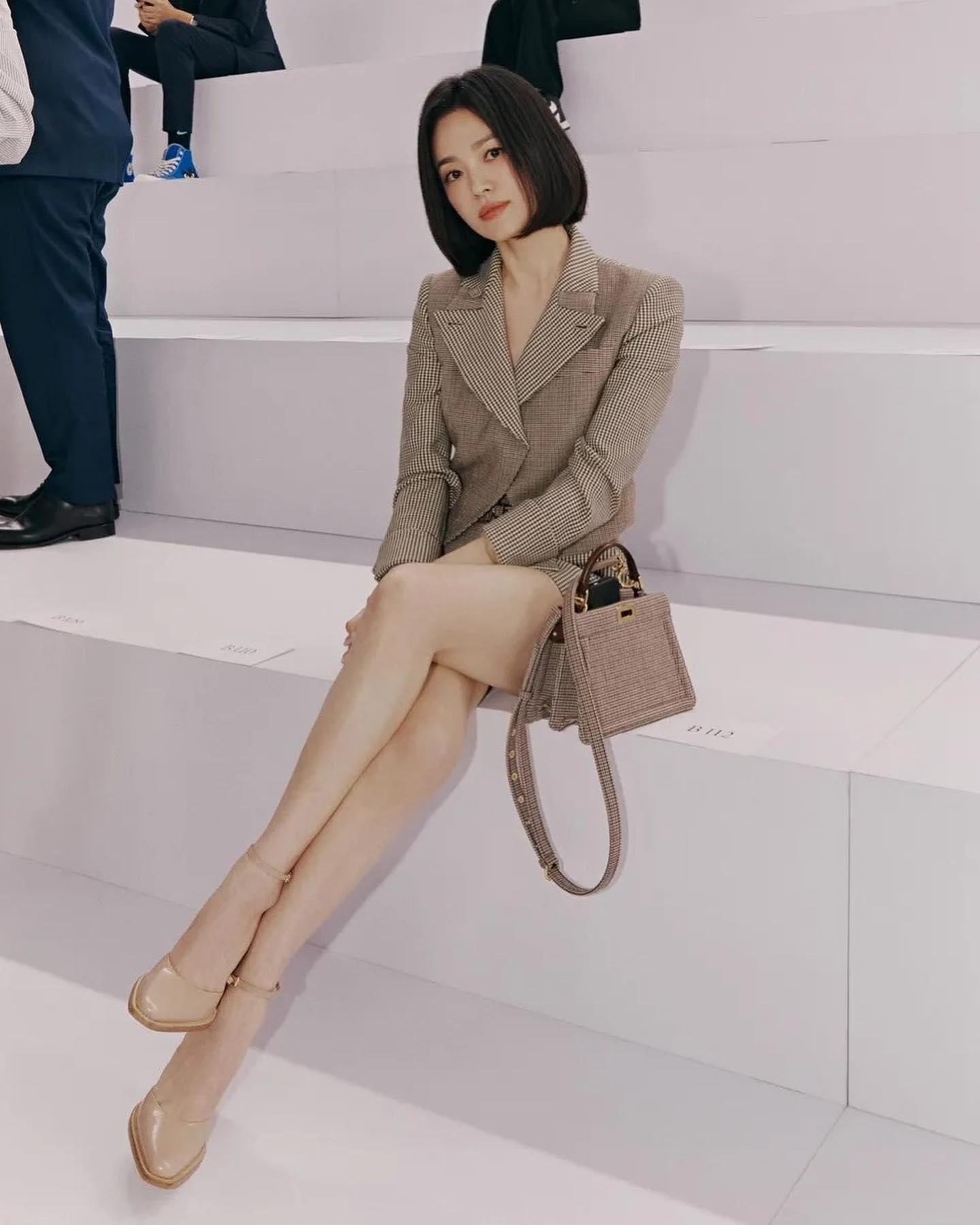 이름도 귀욤👜🤍@펜디피카부 이미지