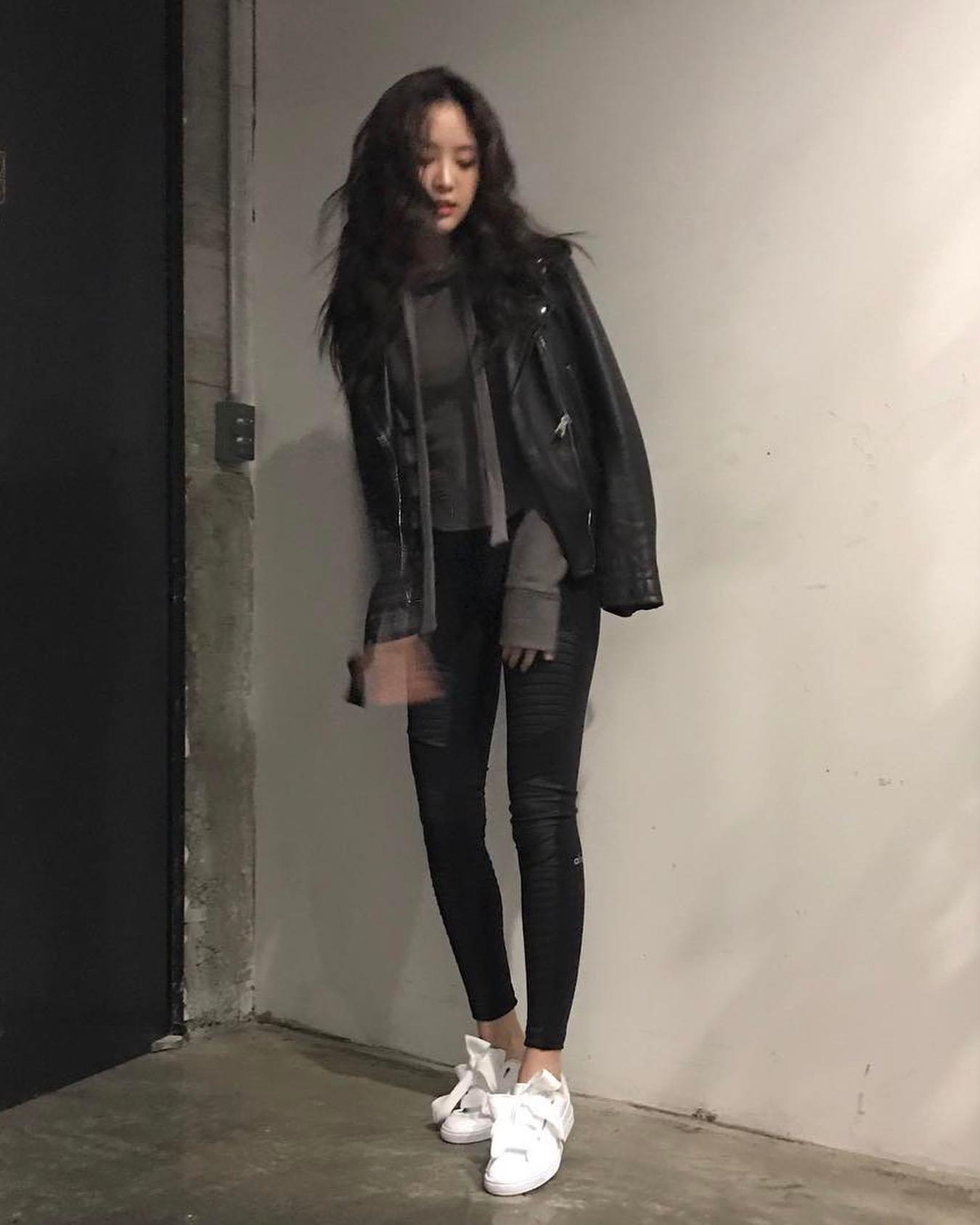 가을 기본템이지🏍🖤 라이더자켓 이미지3