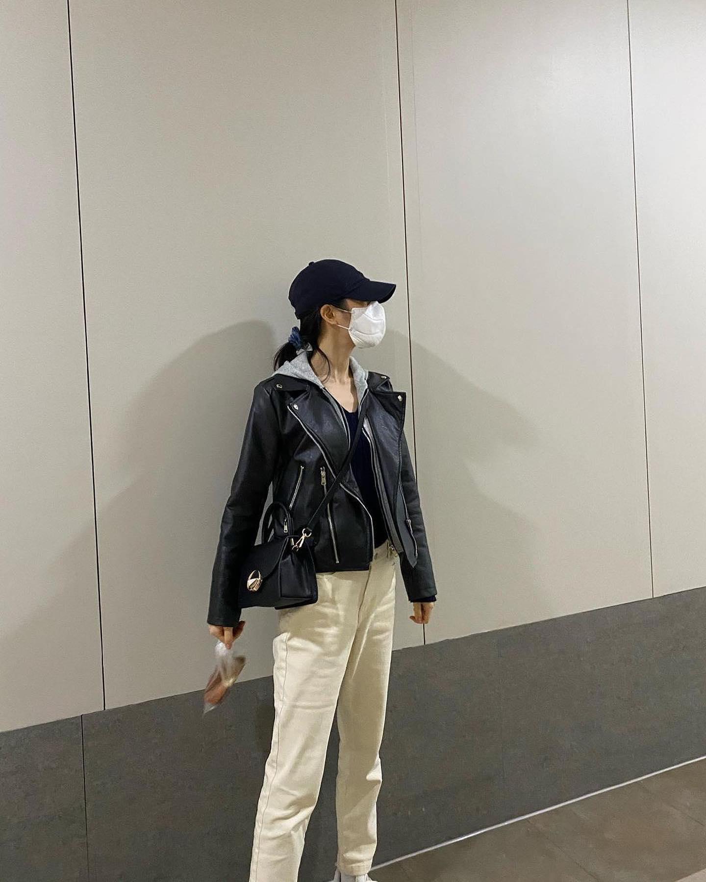 가을 기본템이지🏍🖤 라이더자켓 이미지6