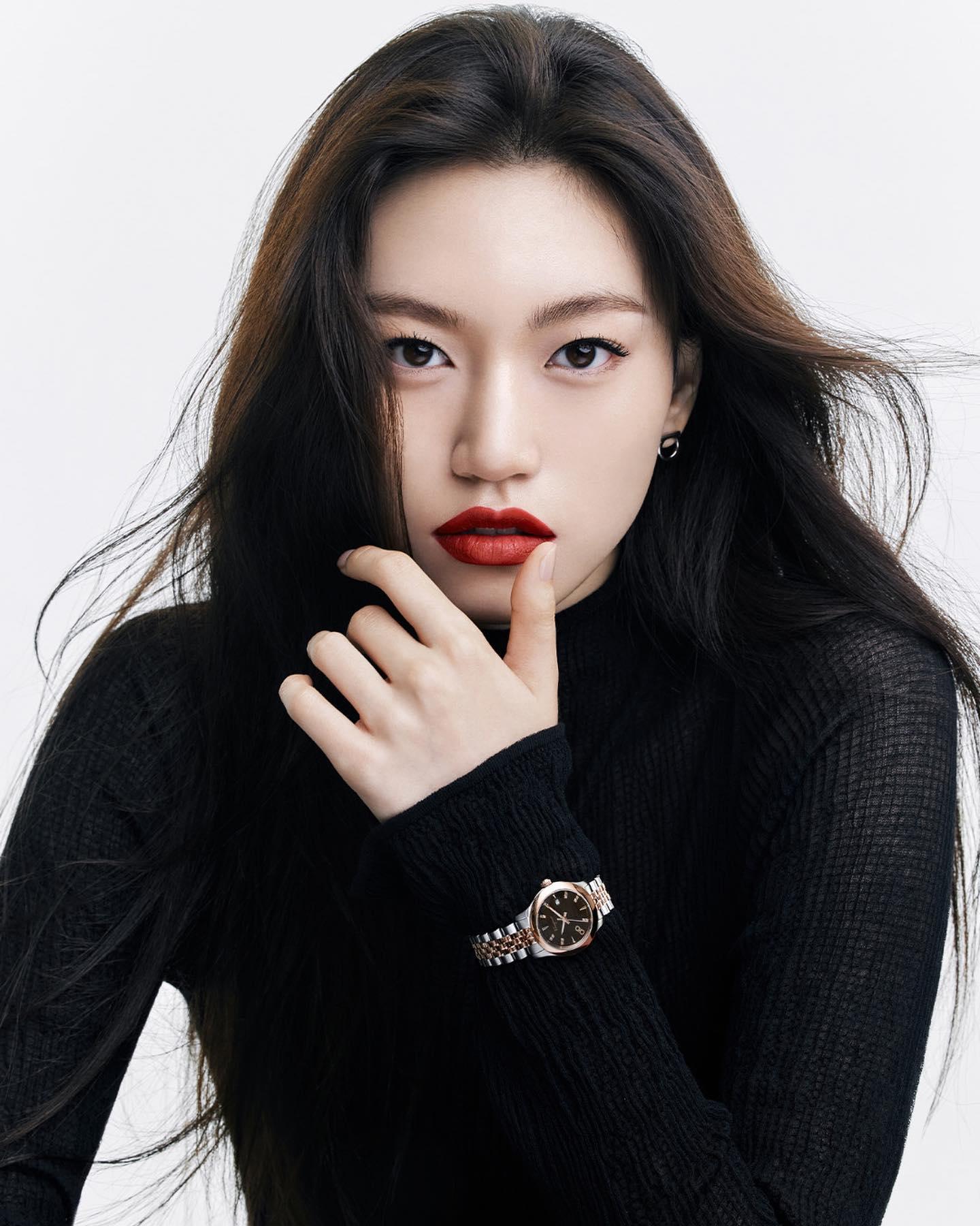 고급 분위기 가을 여신🤍🖤김도연 이미지