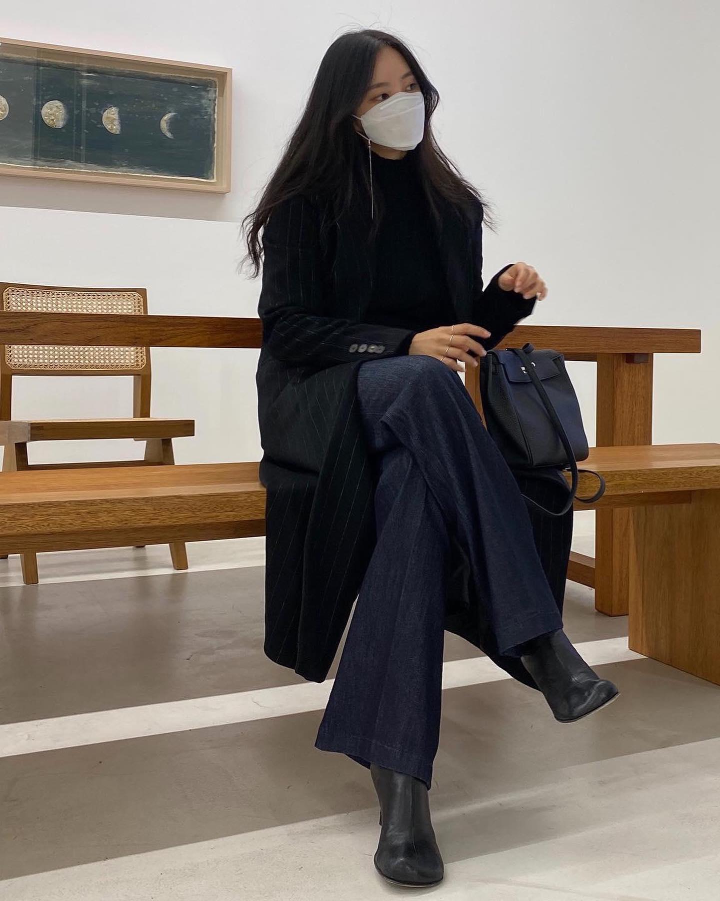 에르메스 켈리아도 백팩👜🖤효민 이미지5