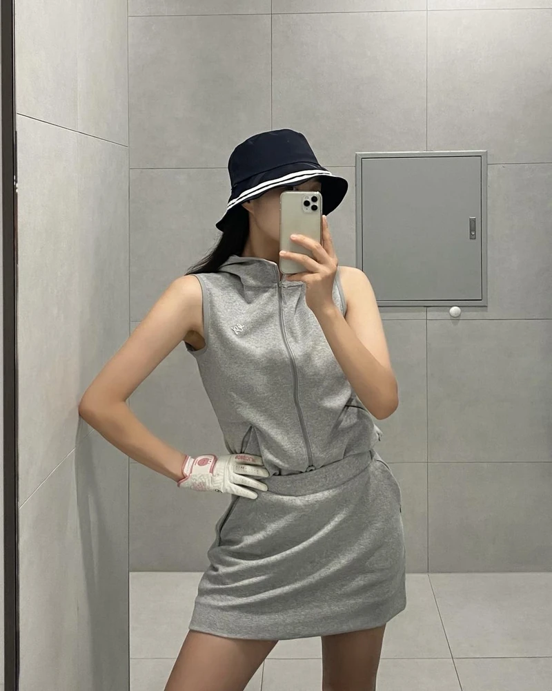 한여름 골프웨어 이렇게 입자💚🤍
엘르골프 필드룩⛳️ 여름에도 필드 @포기못하지🏌️♀️🫶🏻 #광고 이미지8