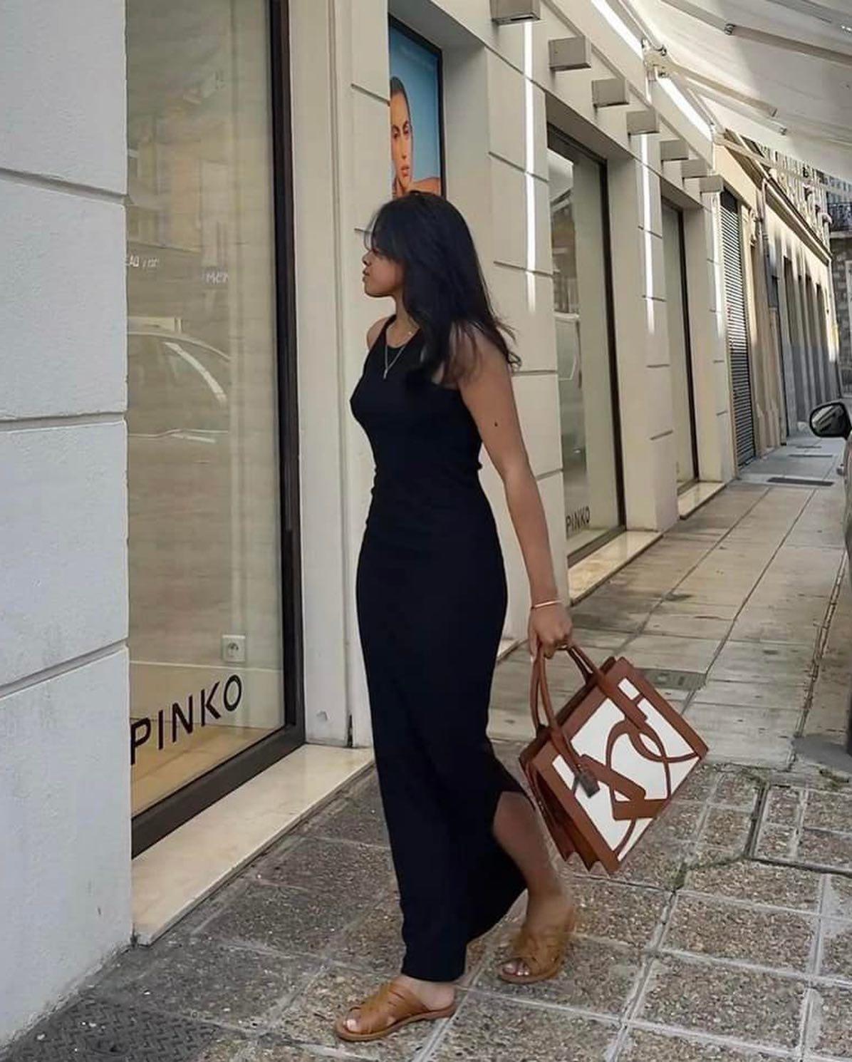 심플한 원피스룩🖤🤍👗 이미지