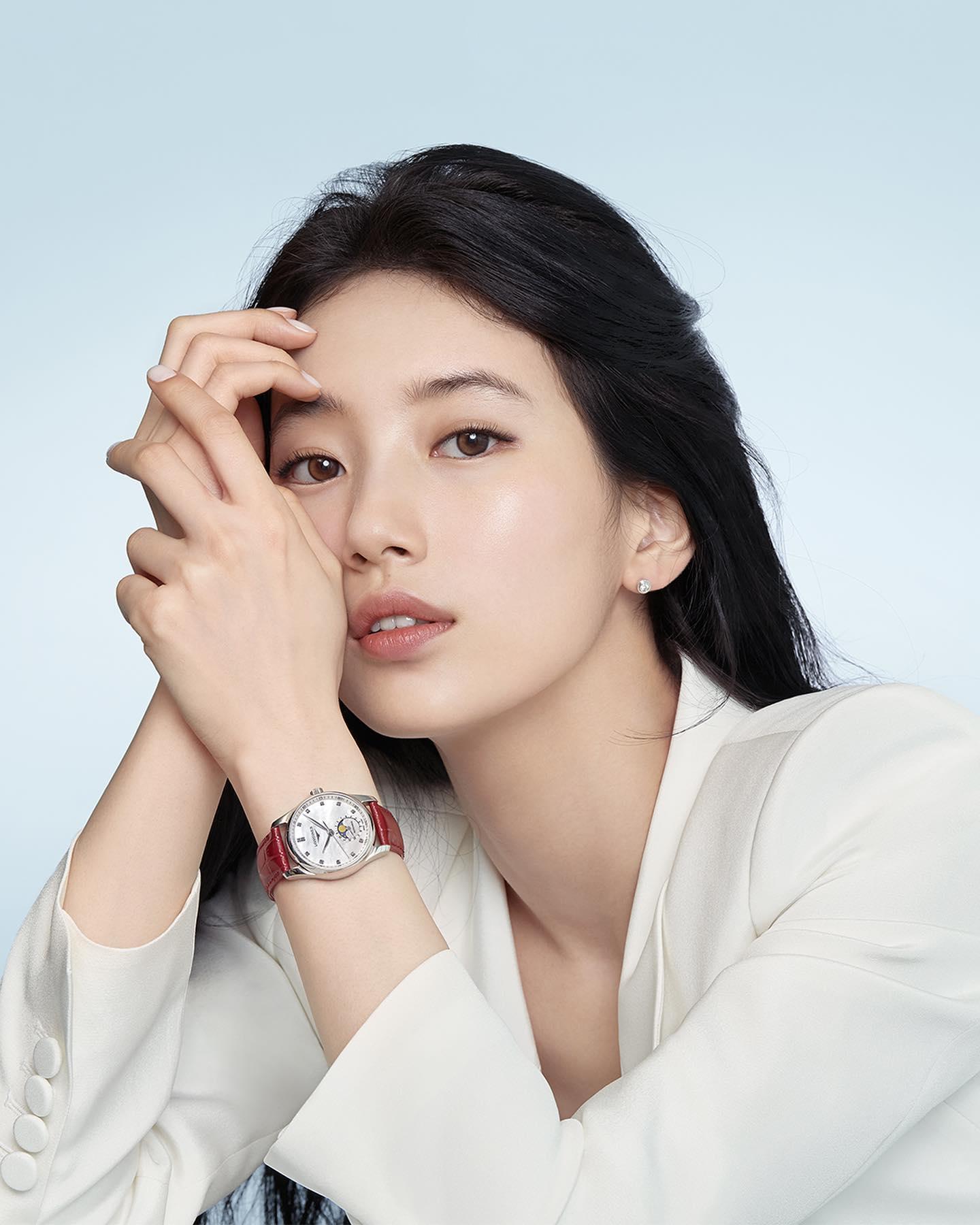 론진 x 수지⏱💎우아한 만남
엘레강스 앰버서더 이 조합 너무🤍❤️@예쁘자나요 #광고 이미지