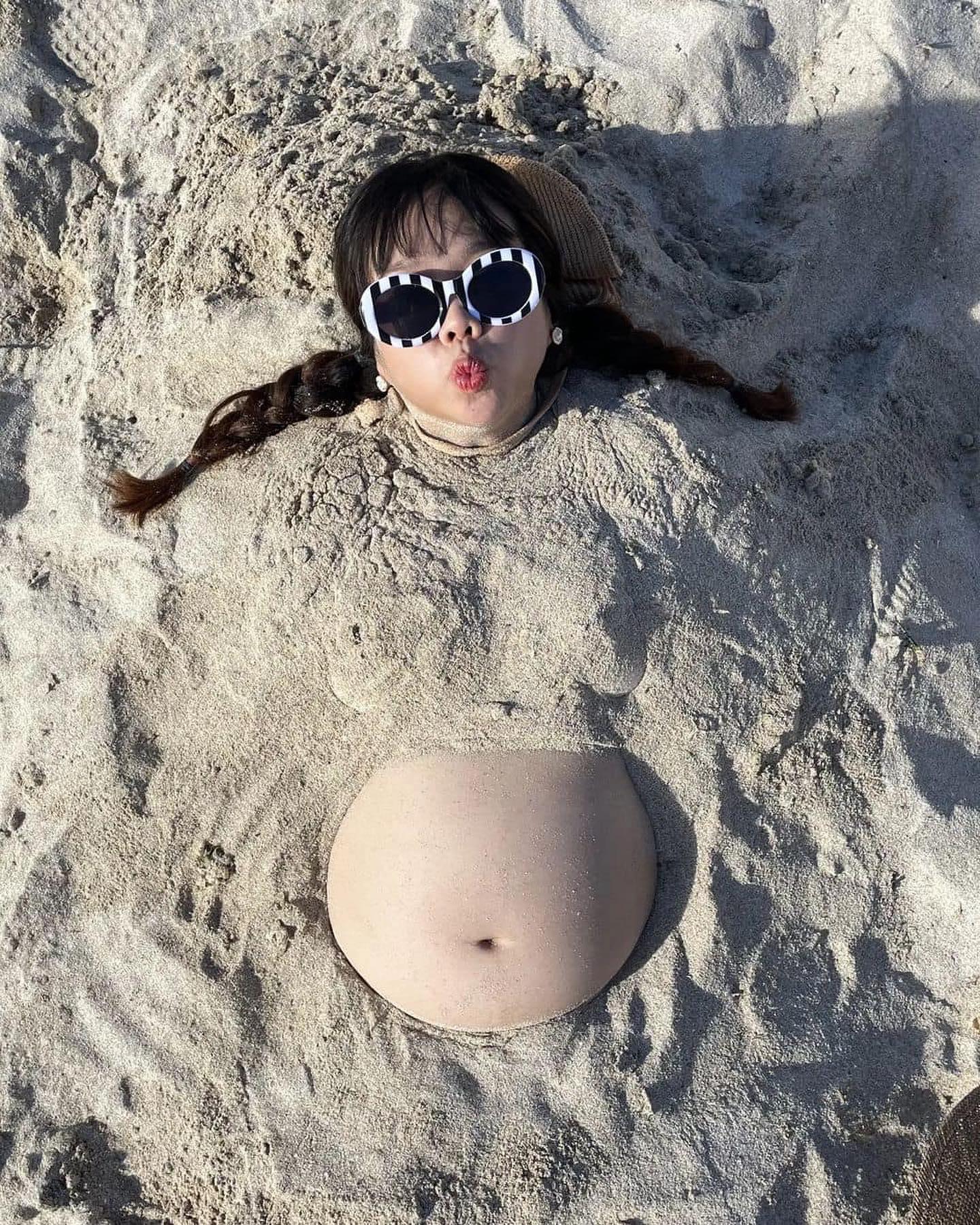 아름다운 D라인 소유 언니들🤰🖤 이미지