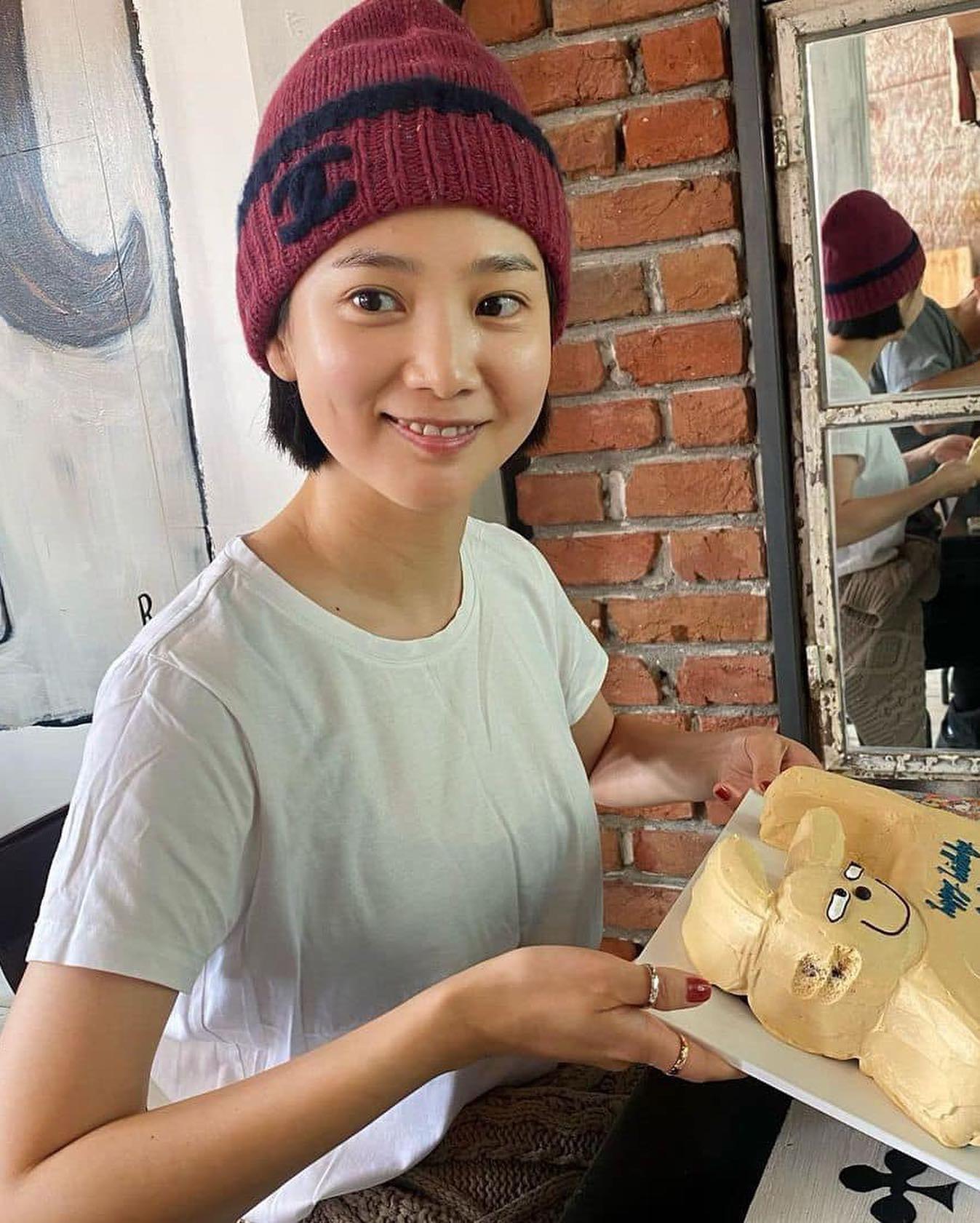 이쁜 비니 찾아나서는 요즘🎅🏼❤️ 이미지