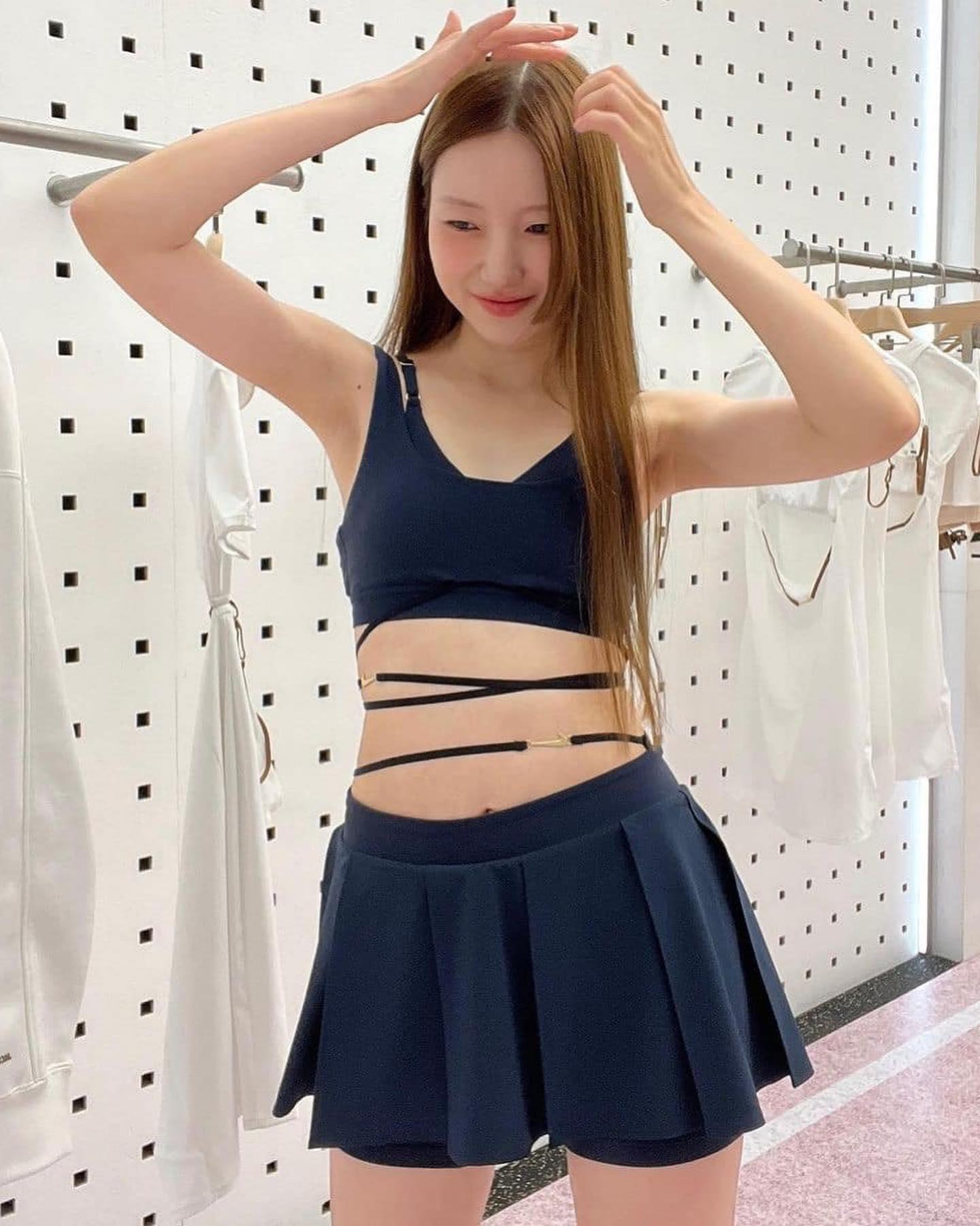 언니들의 🤍나이키 x 자크뮈스🤎 이미지3