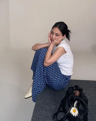 흰티룩 8가지@제니참고🤍🌹 이미지