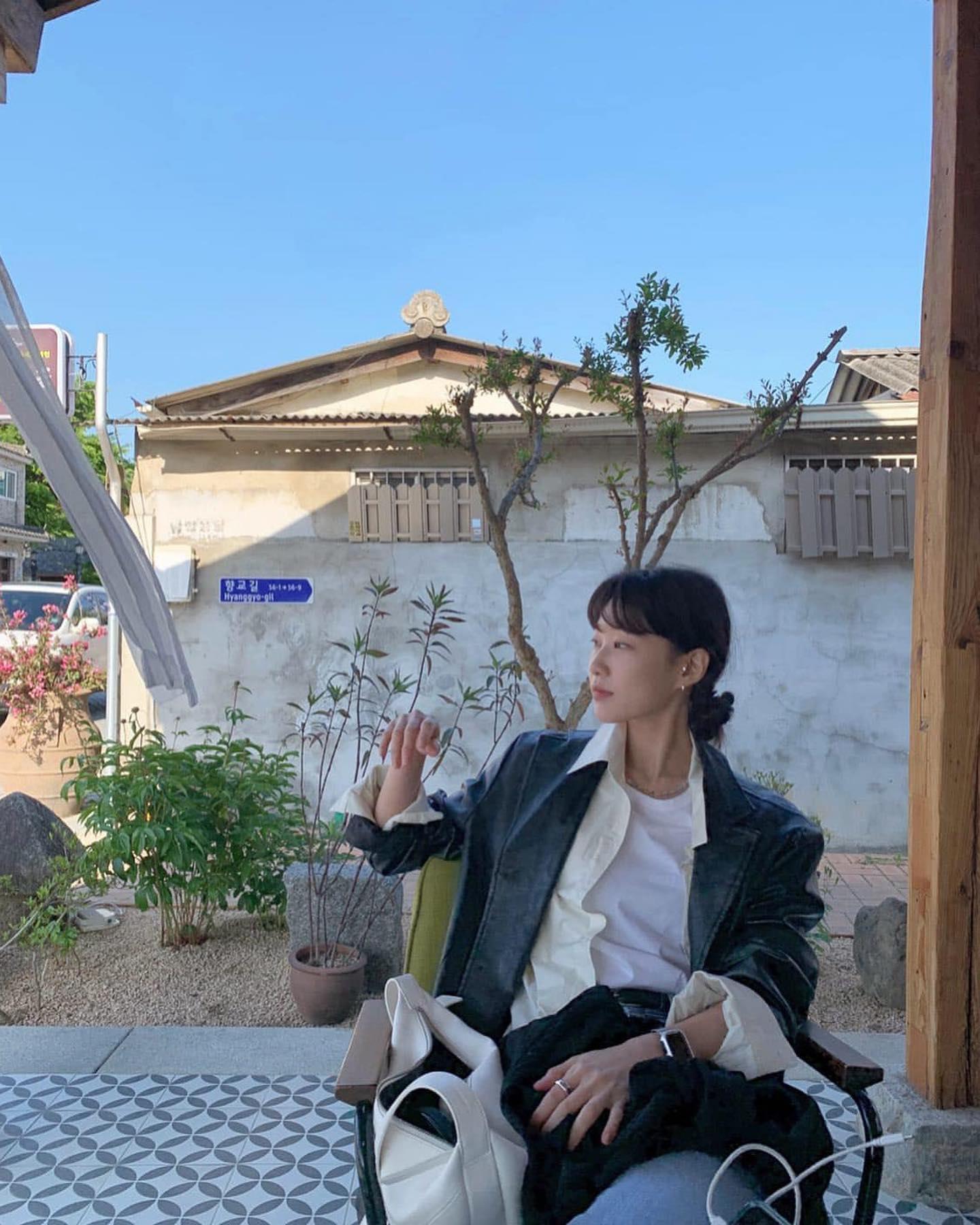 봄날의 햇살 같은 @하윤경🌞🌿 이미지2