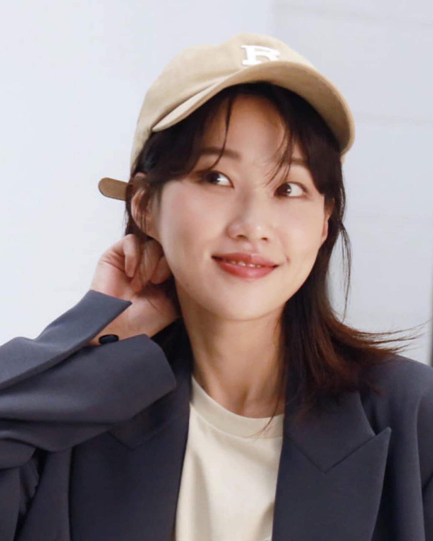 봄날의 햇살 같은 @하윤경🌞🌿 이미지6