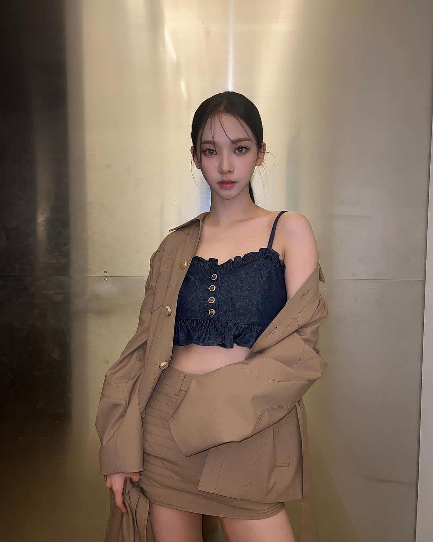 완벽 비주얼@카리나 일상👑🤍 이미지