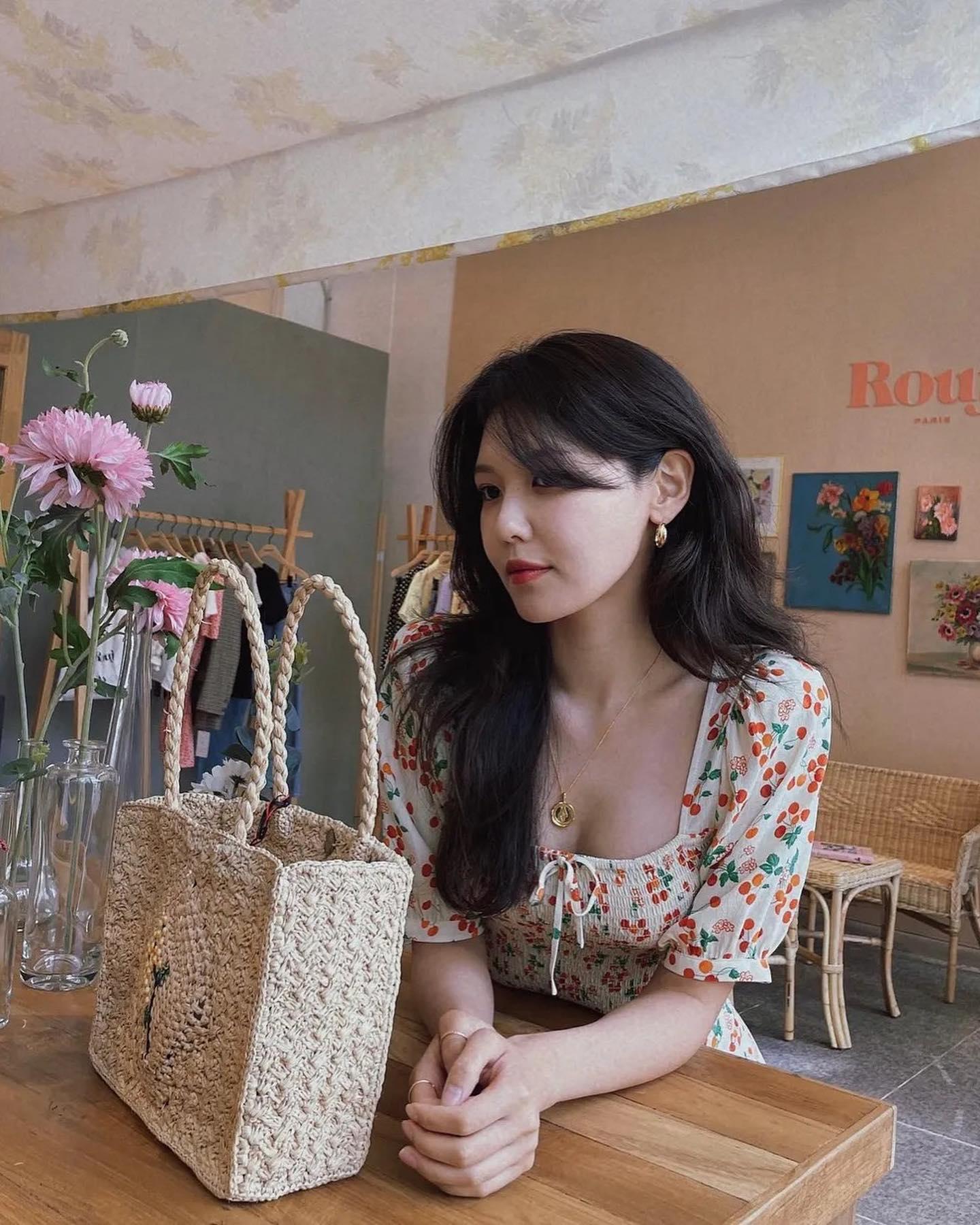 러블리한 퍼프 슬리브 원피스👗 이미지