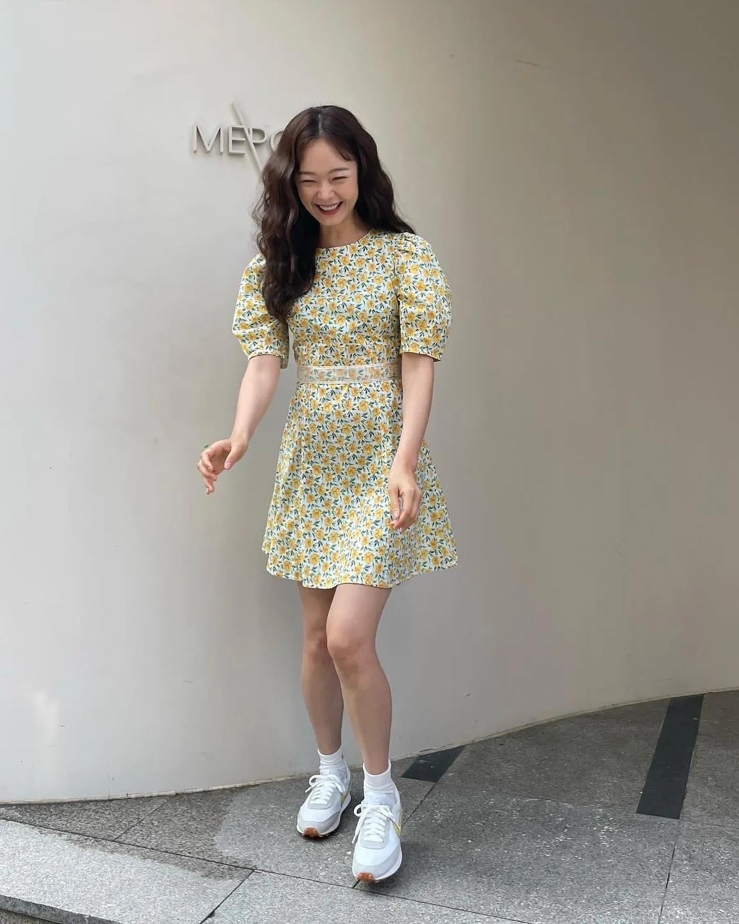 러블리한 퍼프 슬리브 원피스👗 이미지6