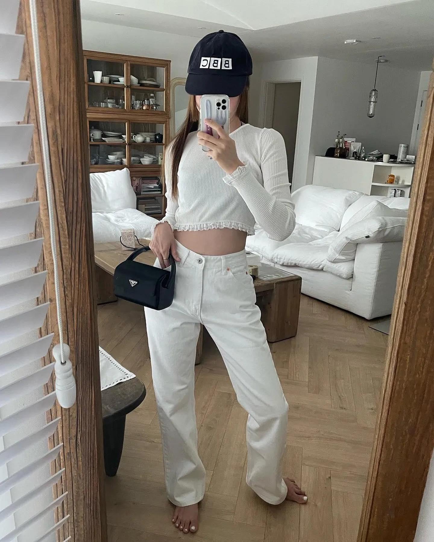 언니들의 네이비 볼캡 여름맛🧢💙 이미지2