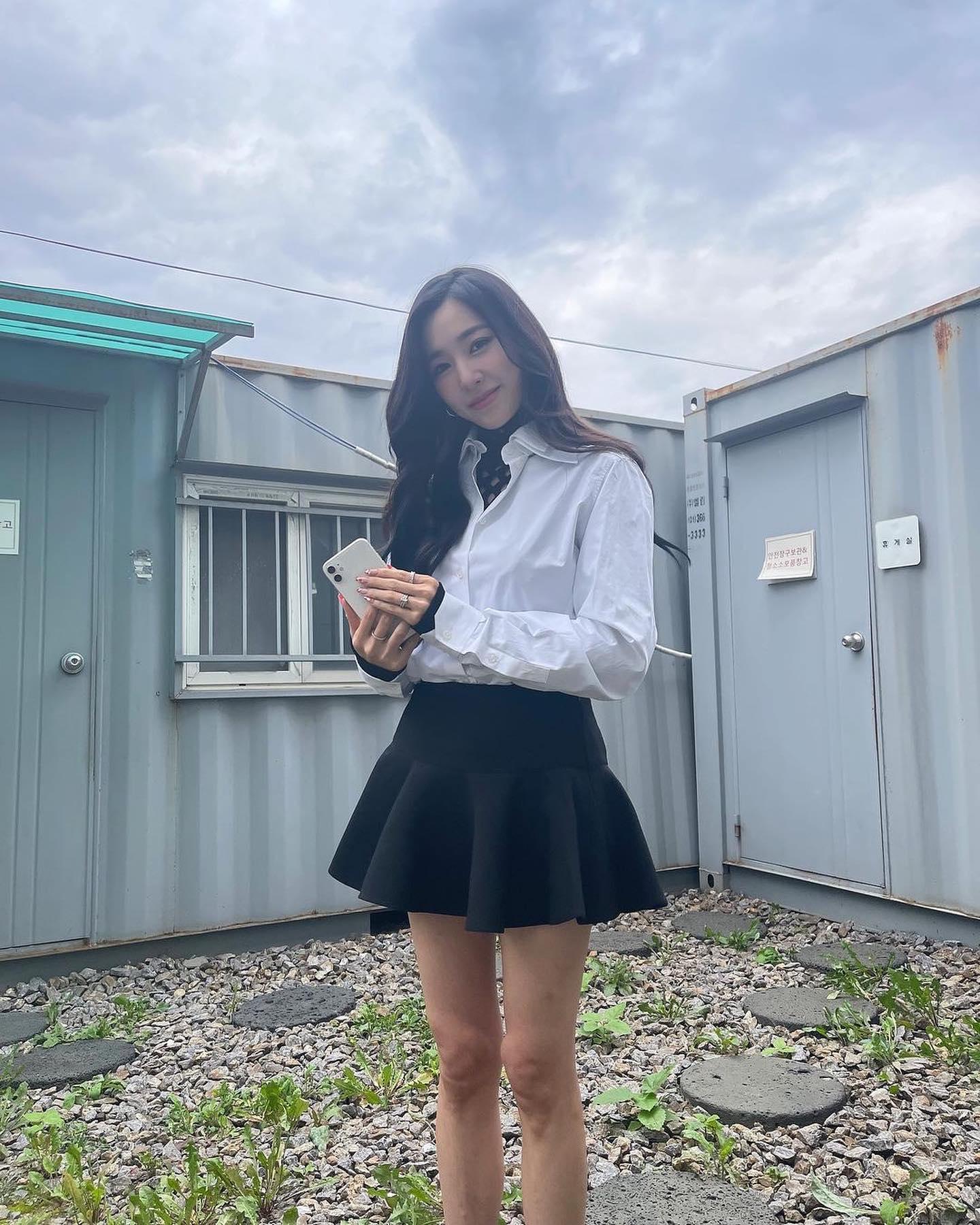 고급진 여성미🖤🤍티파니 일상룩 이미지4