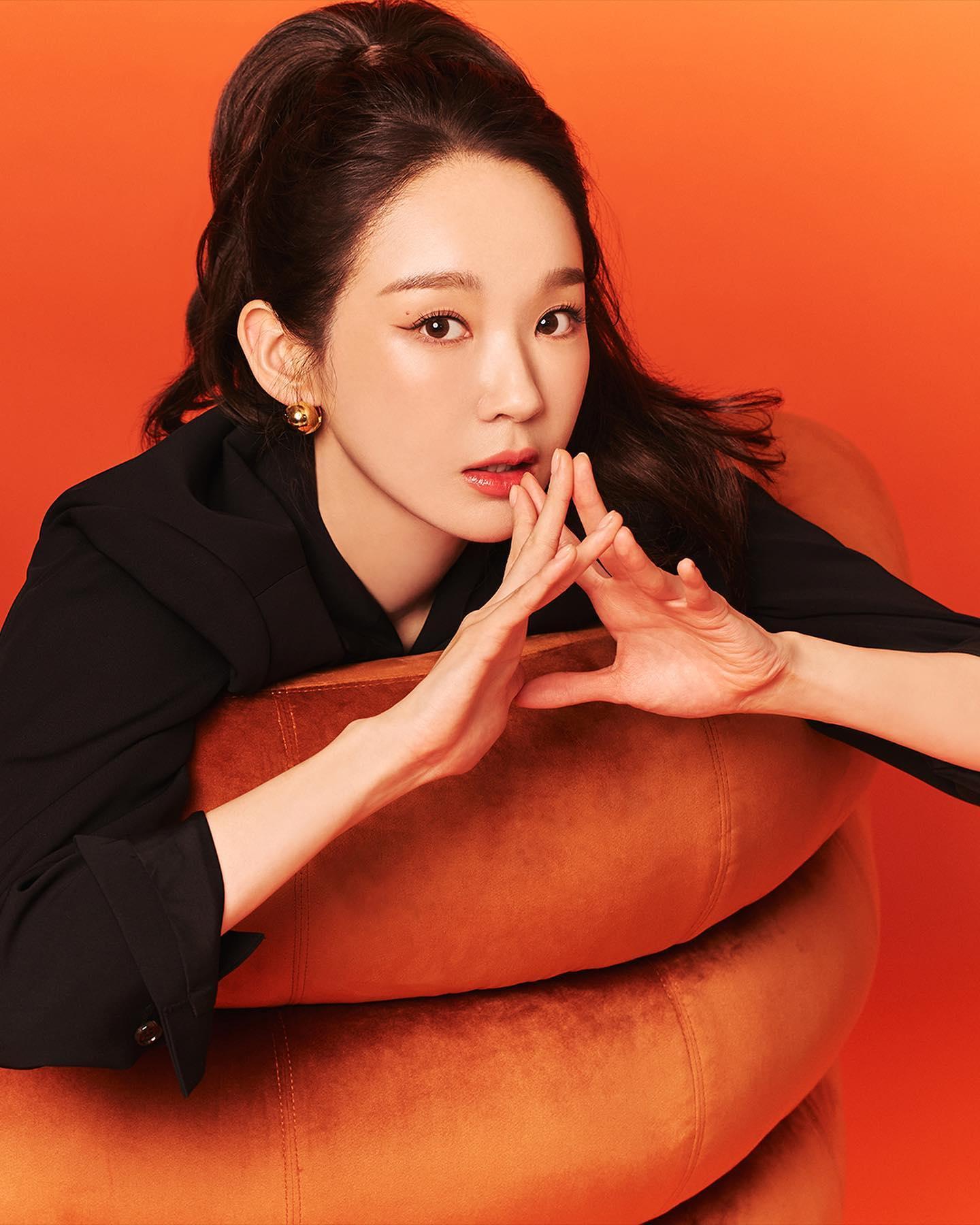 미쟝센 퍼펙트세럼 x 강민경🧡🧡 
완벽에 완벽을 더한👩🏻‍🦰 찰랑 모발 관리✨@손상모 주목해 #광고 이미지4