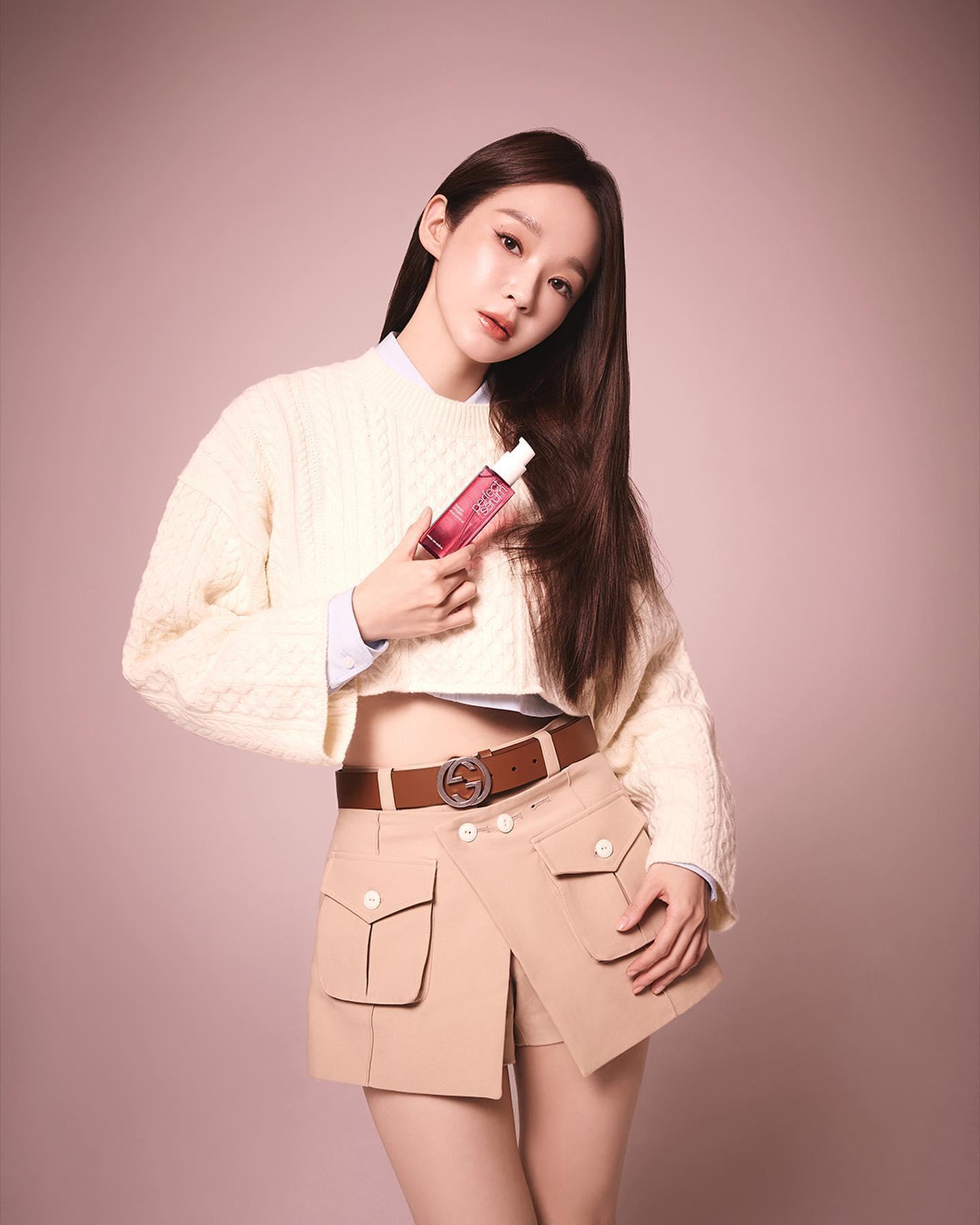미쟝센 퍼펙트세럼 x 강민경🧡🧡 
완벽에 완벽을 더한👩🏻‍🦰 찰랑 모발 관리✨@손상모 주목해 #광고 이미지6