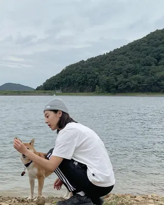 예쁜 반팔티 하나🤍🧡미리 준비해 이미지