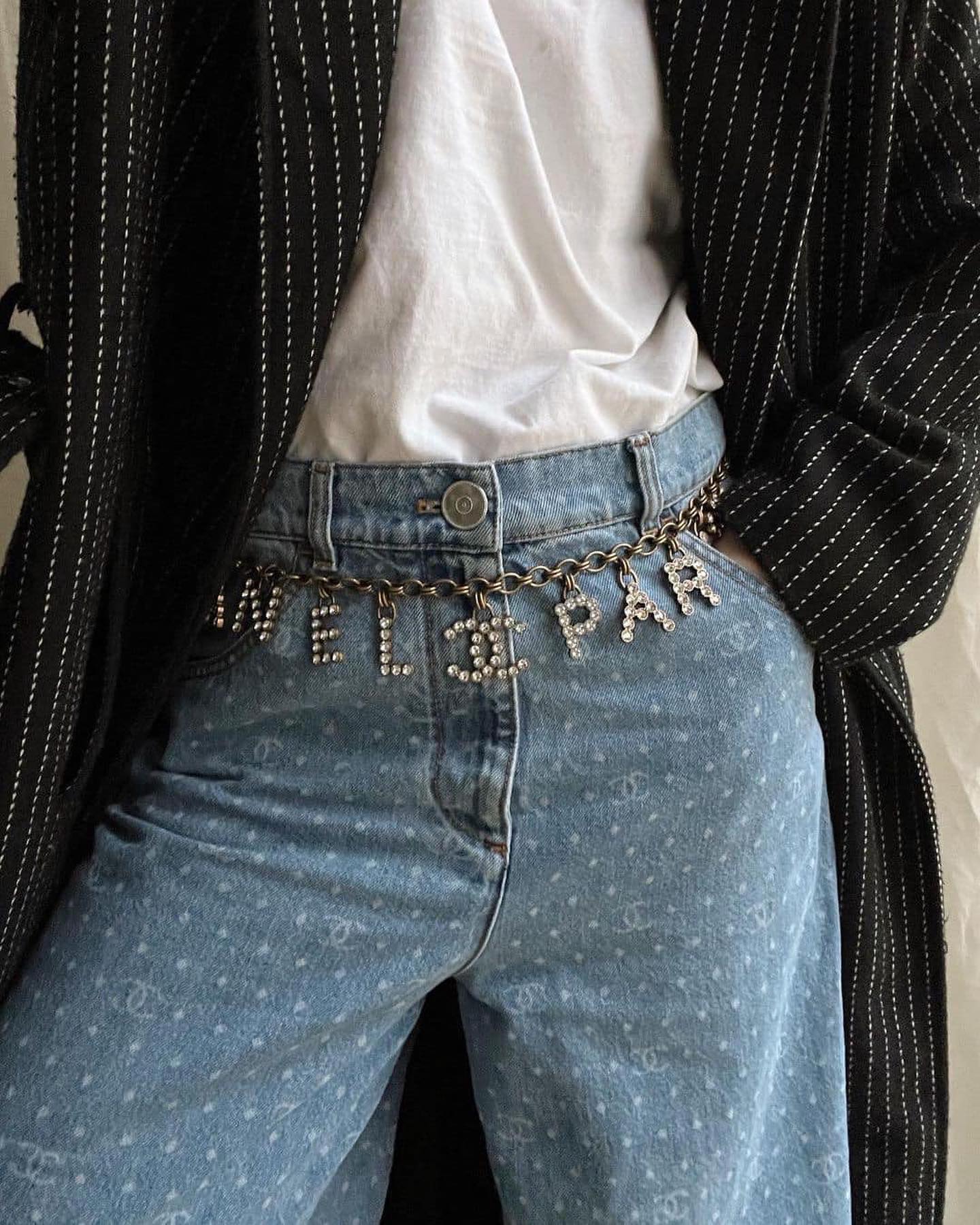 체인벨트로 허리에 포인트해⛓️💫 이미지