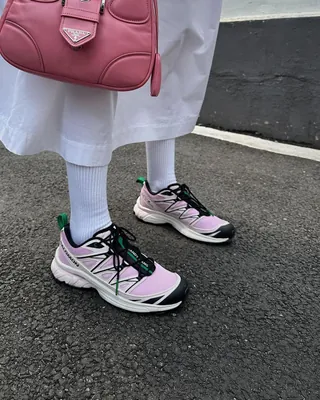 요즘 주목🩷💚살로몬 x 샌디리앙 이미지