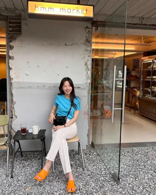 소희처럼 귀여운 마르니 미니💼🩵 이미지