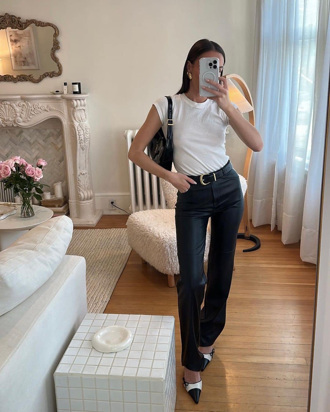 핏좋은 흰티가 필요해🤍✨​ 이미지
