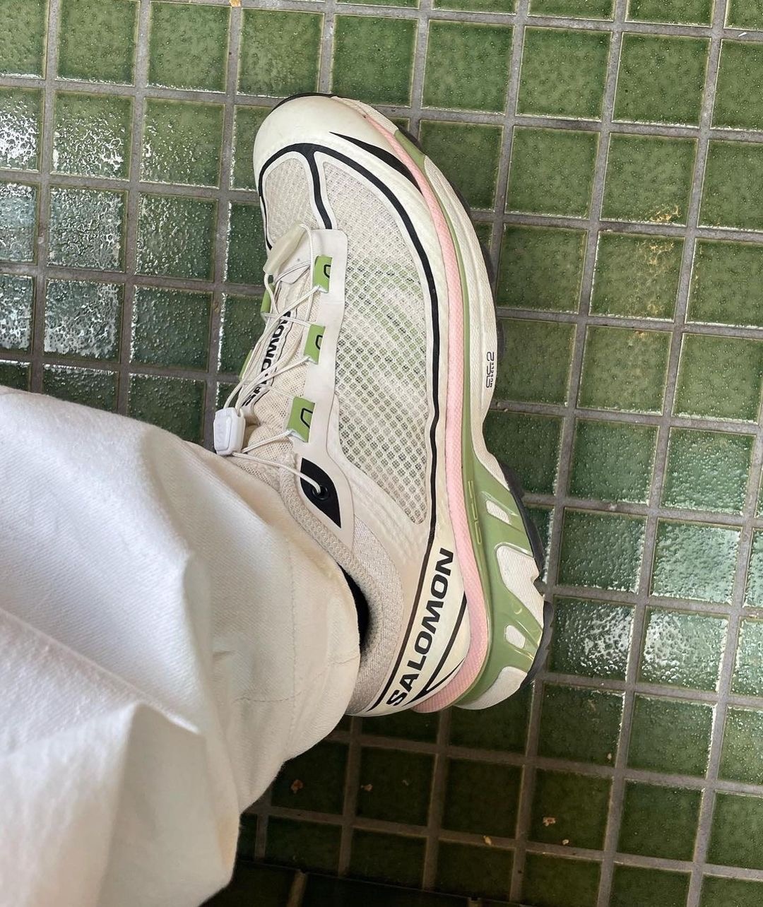 화창한 날씨엔 흰운동화 어때🤍👟​ 이미지