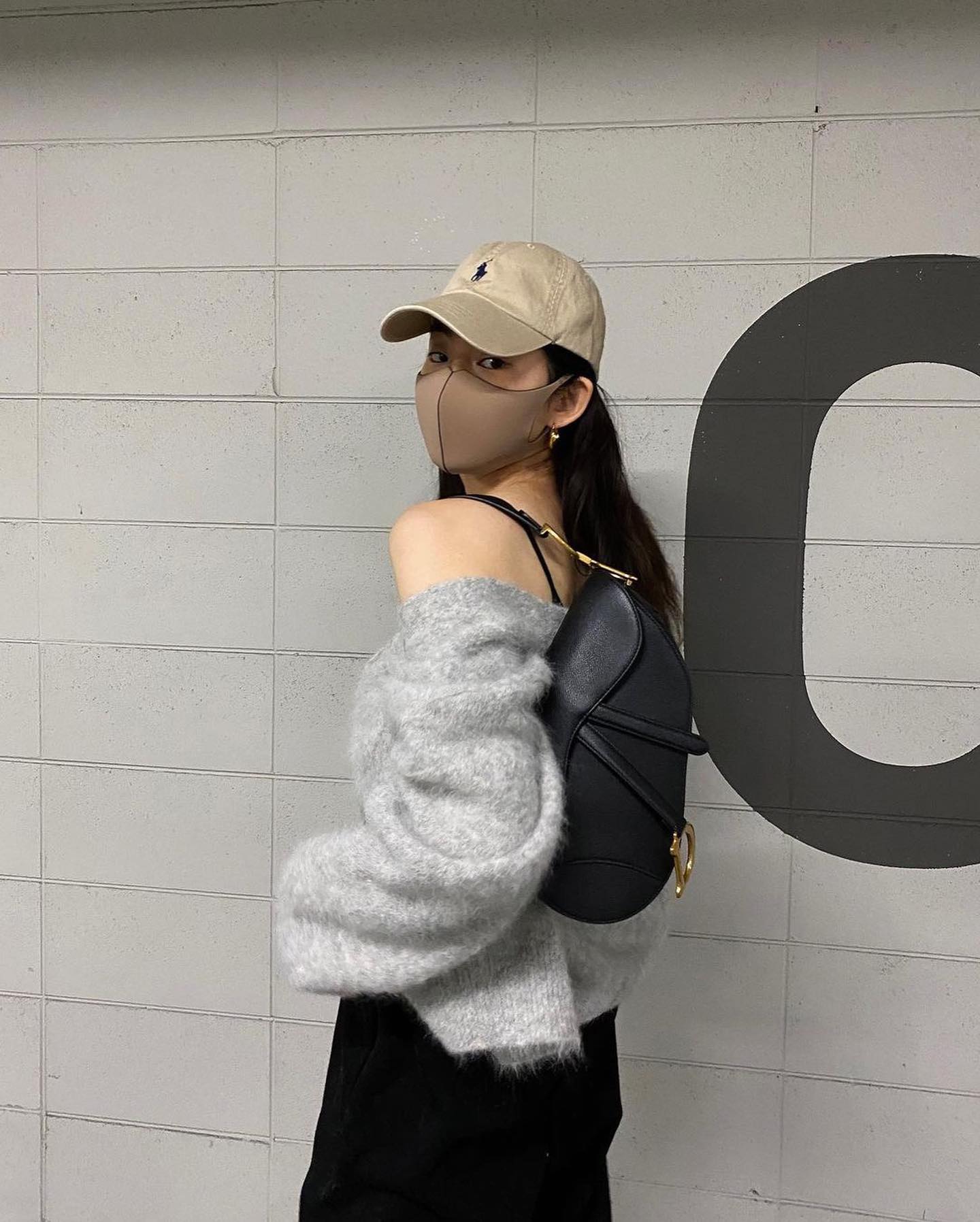 언니들의 @폴로 볼캡🧢💛코디법 이미지