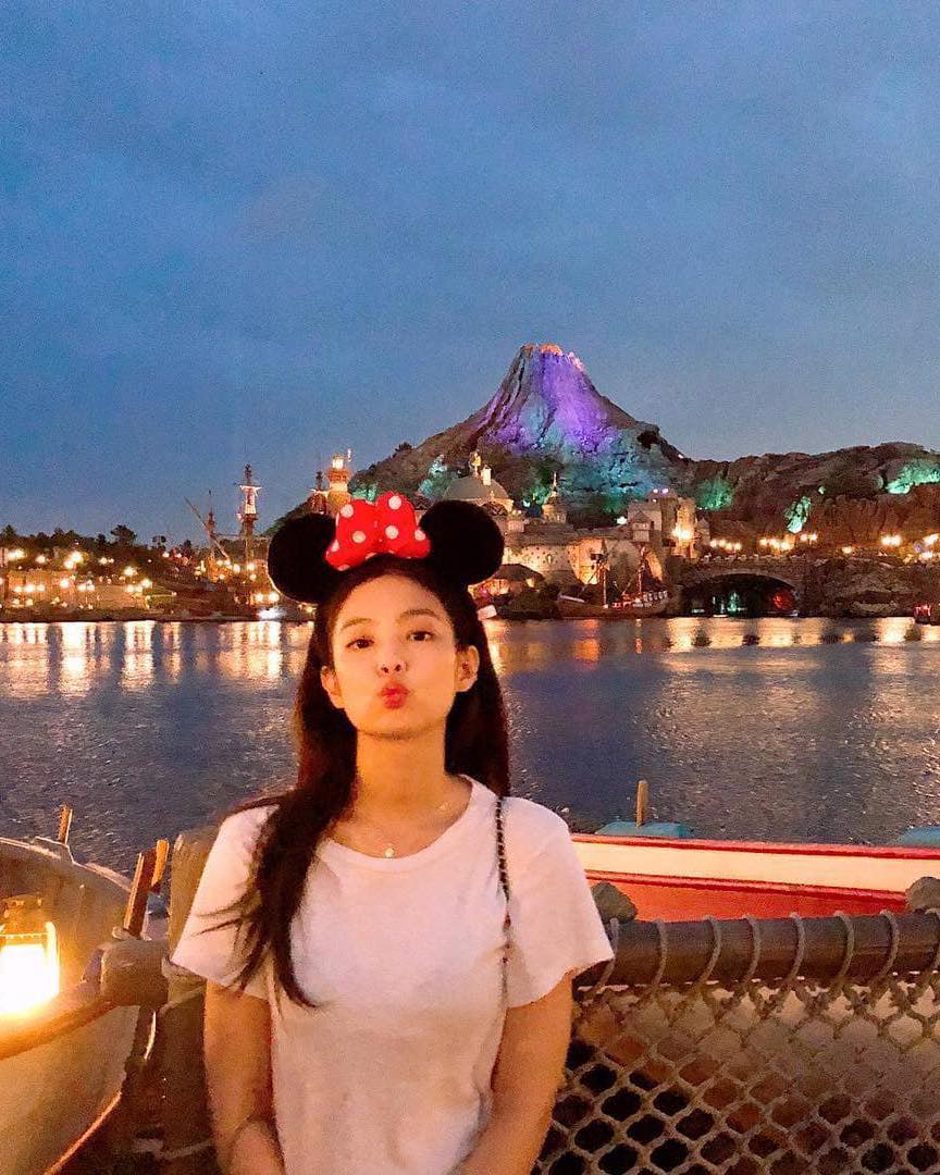 놀이공원에선 코스튬 필수🎡👸🏻 이미지