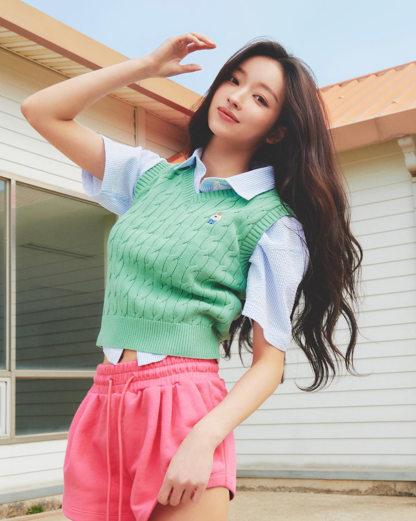 바비인형 유아 봄코디🧍🏻‍♀🌸@참고
후아유 X 유아 봄 컬러감 가득채운 카라티🐻💙예뻐 #광고 이미지