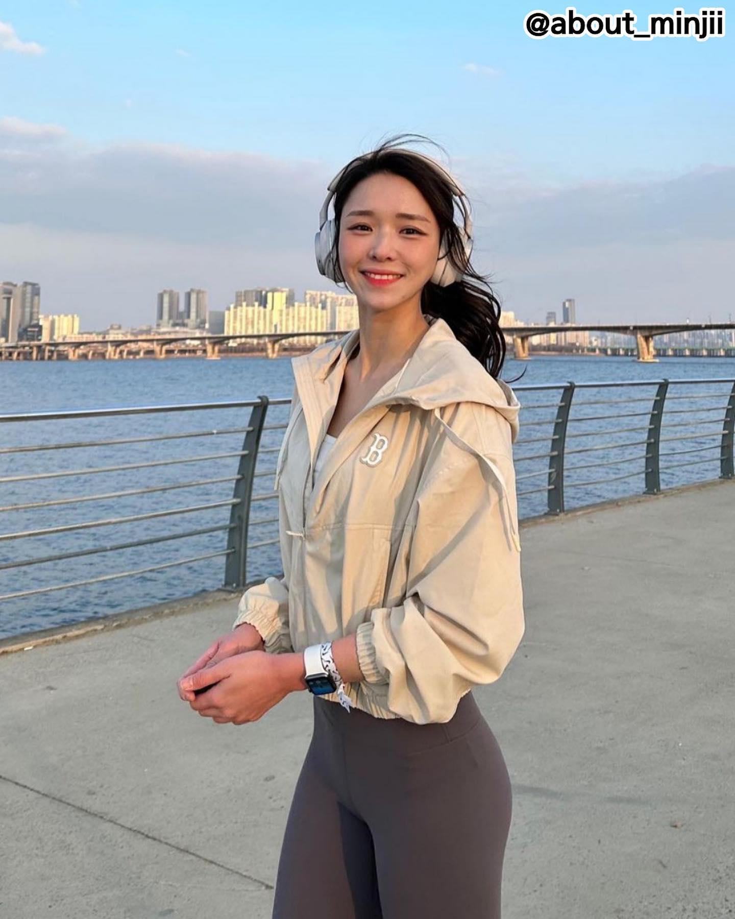 꾸안꾸룩 완성🖤⚾️MLB 바람막이
봄에는 힙하면서 트렌디하게😎🔥@이렇게입자 #광고 이미지