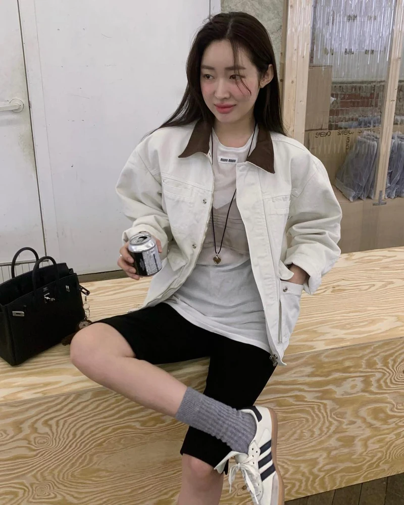 정원언니 잇템 @회색 양말🧦 이미지1