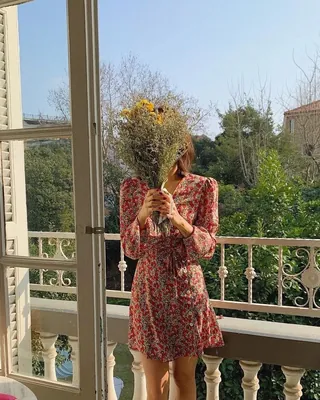 꽃무늬가 어울리는 봄날씨☀️🌷 이미지
