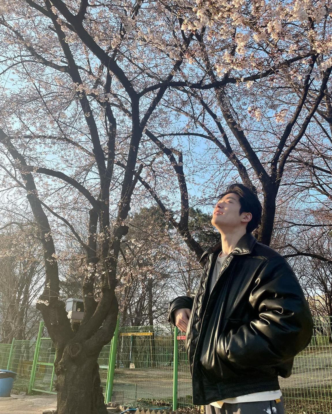 꽃놀이 갈 때🌸@남친 이렇게👩🏻❤️👨🏻 이미지7