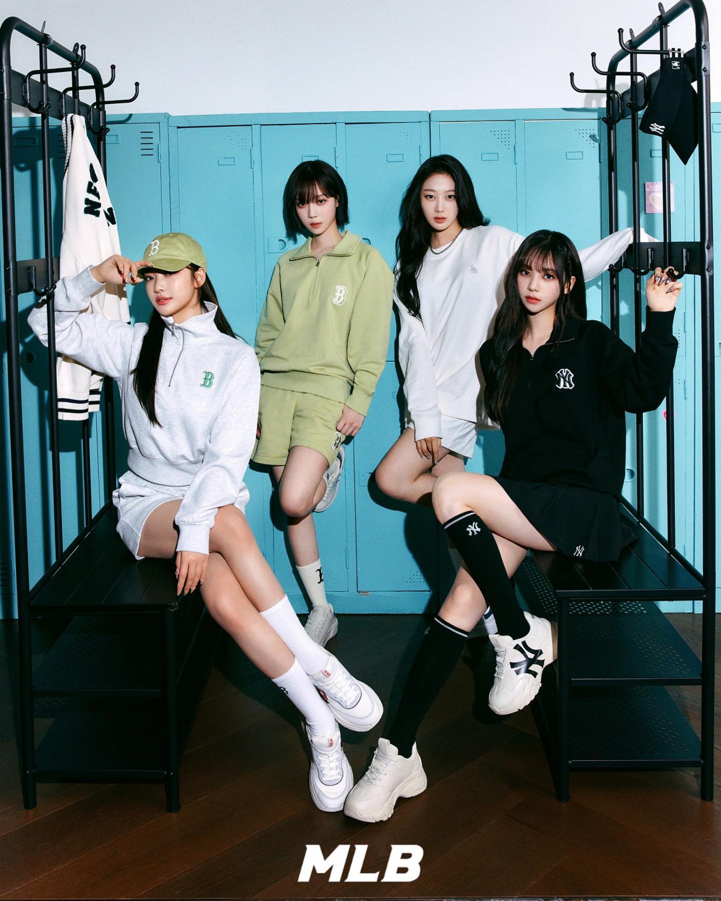 MLB x 에스파 스포티룩🎾💙
꾸안꾸 MLB 셋업 맞춰입고🏃🏻‍♀️⚾️ 같이 @광야갈까?! #광고 이미지
