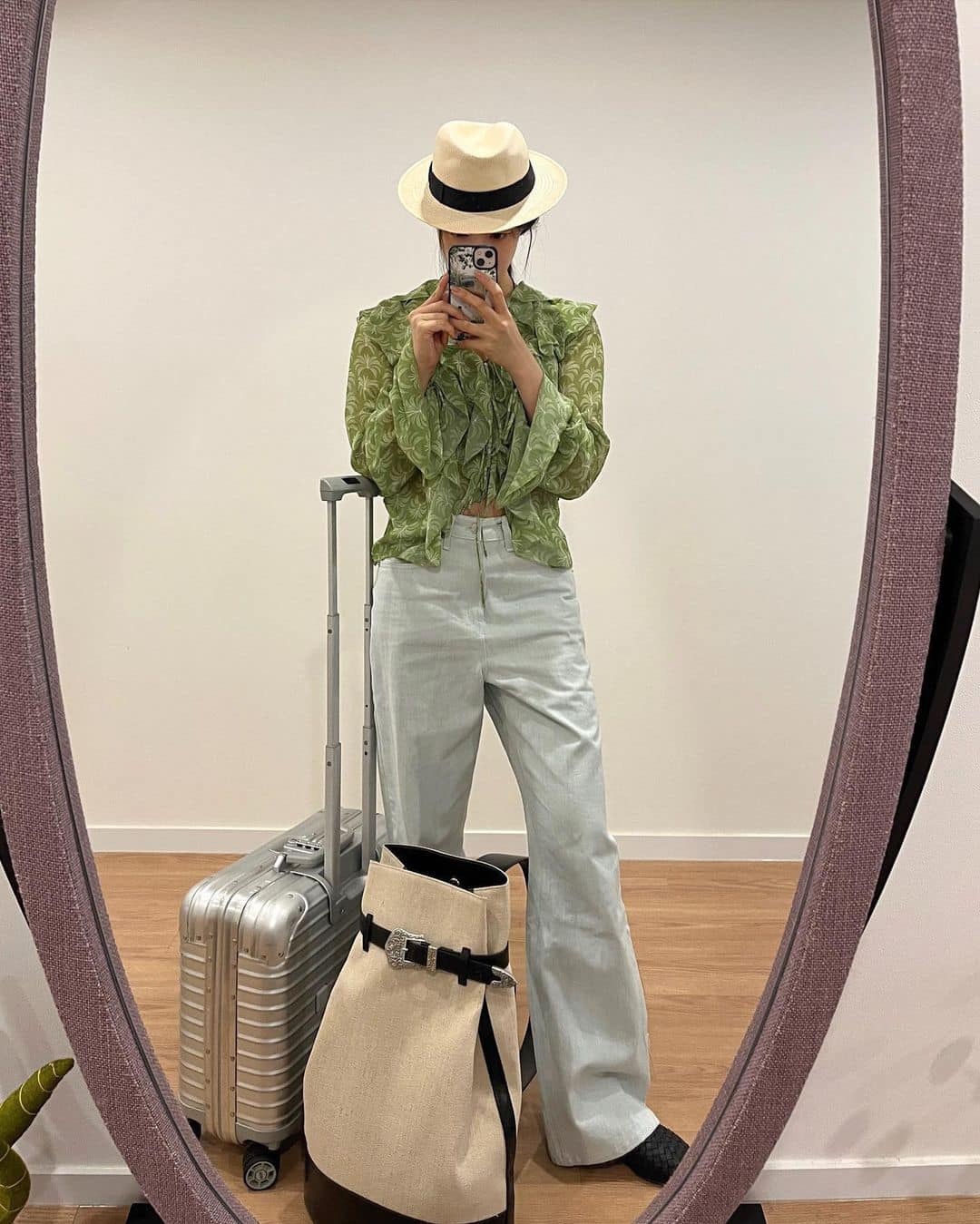 효민언니의 하와이 여행룩🏝️💜​ 이미지5