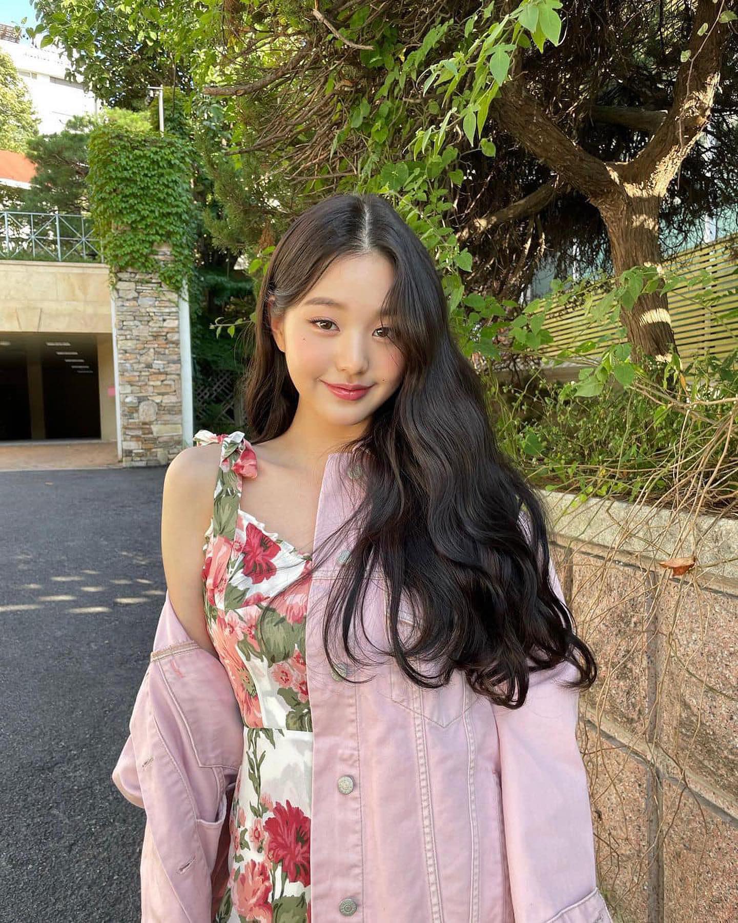 핑크 입고 벚꽃구경 가자🌸 이미지