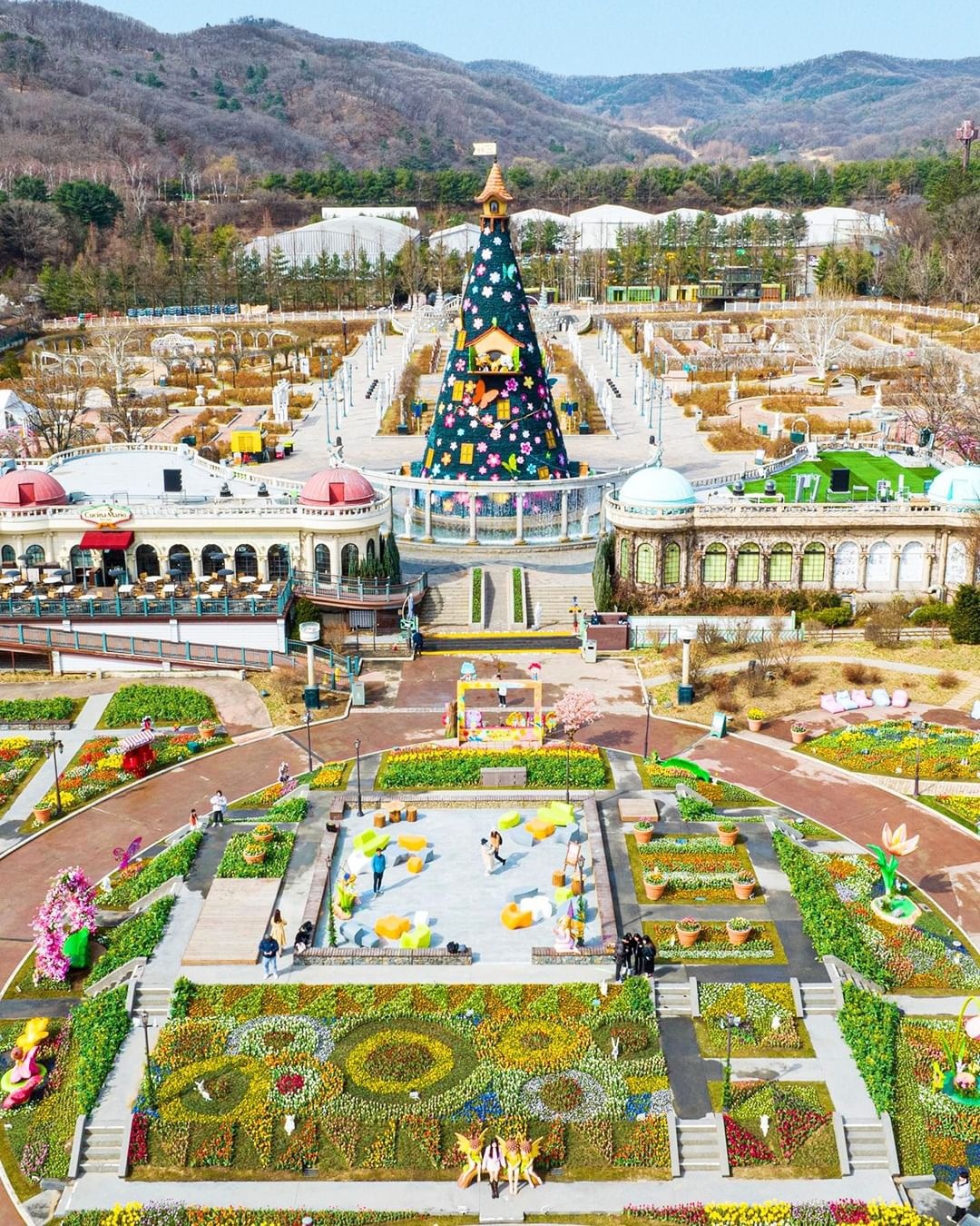 튤립축제가 한창인 에버랜드🌷🎡​
동심 속 페어리타운으로🧚 @같이 가자 🗓️3/17(금)~6/18(일)​ 이미지2