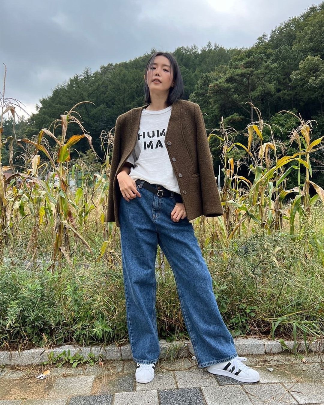 셀럽들의 클래식템 슈퍼스타🤍🖤​ 이미지