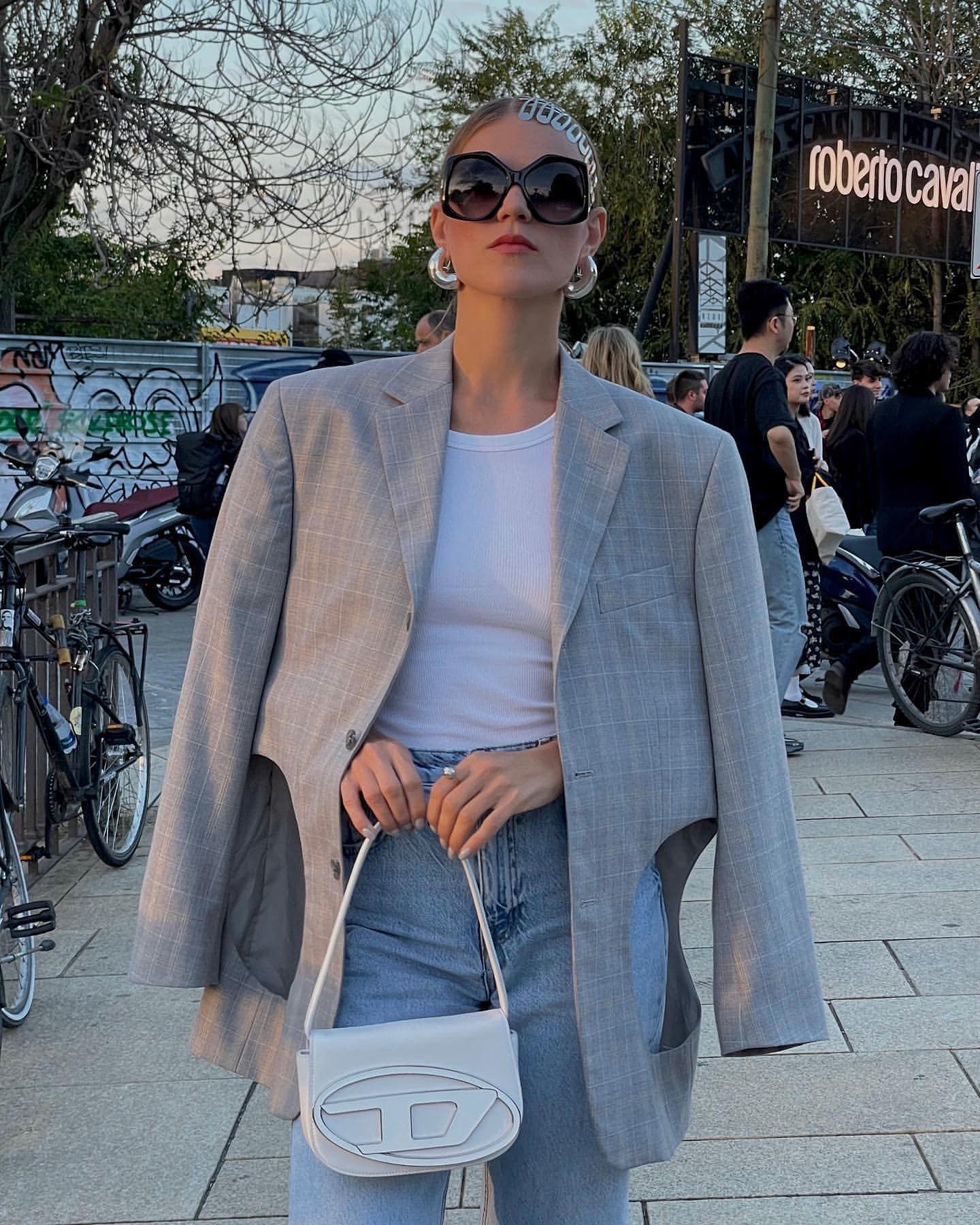 언니들 따라 힙한 디젤백😎❤️‍🔥 이미지