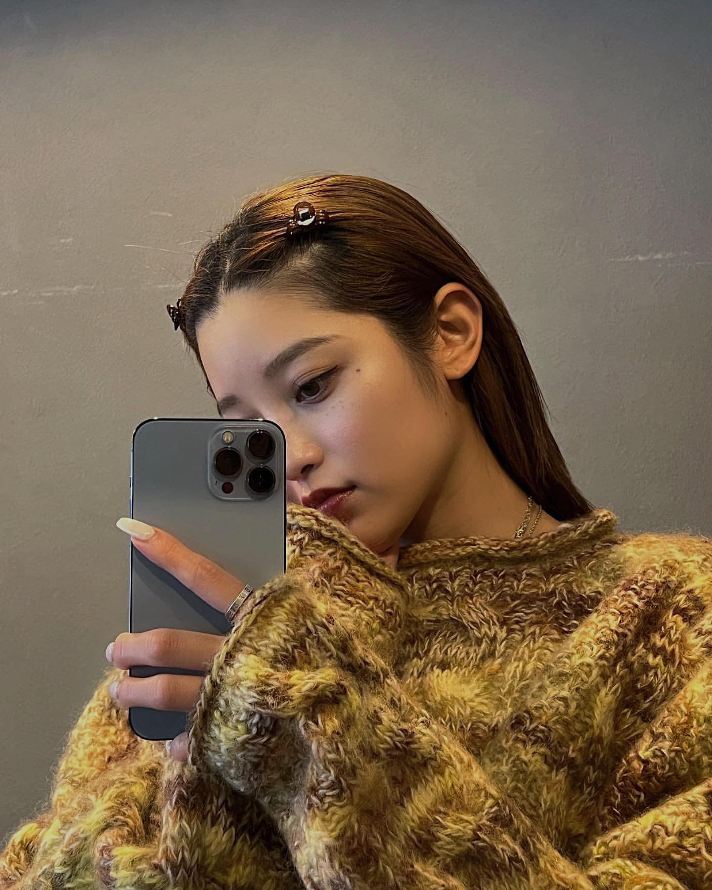 귀엽게 머리핀 포인트🎀👧🏻 이미지