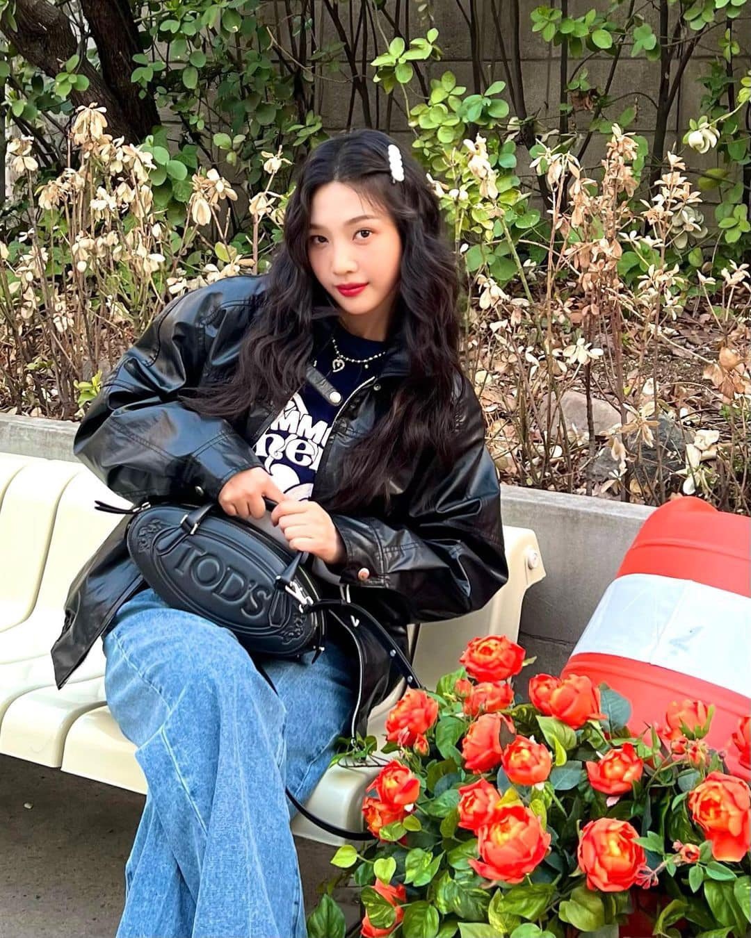 언니들 레더자켓 패션🖤 이미지