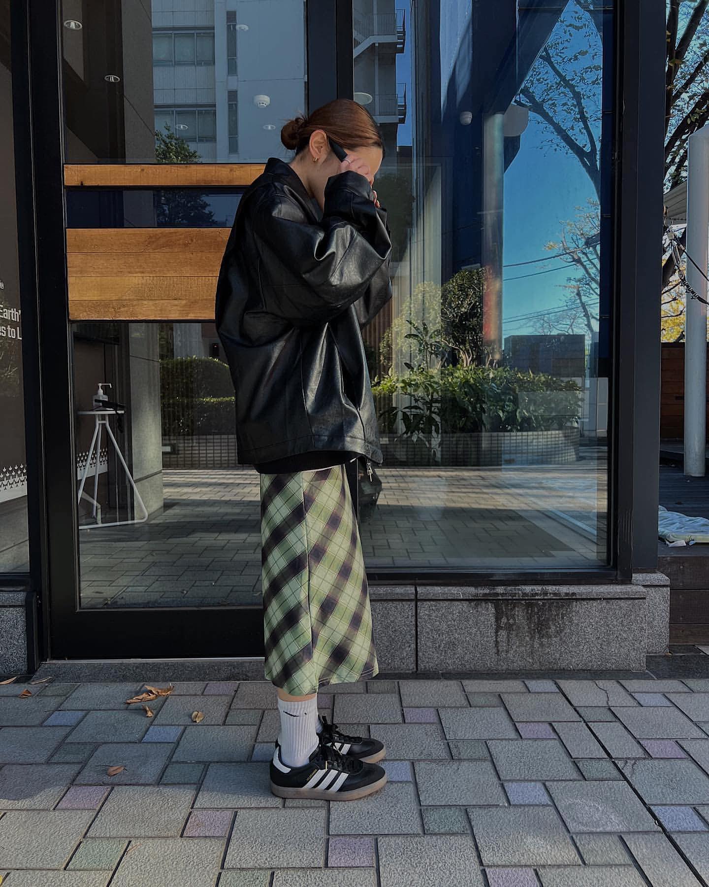 밋밋한 룩에 체크 포인트🏁 이미지