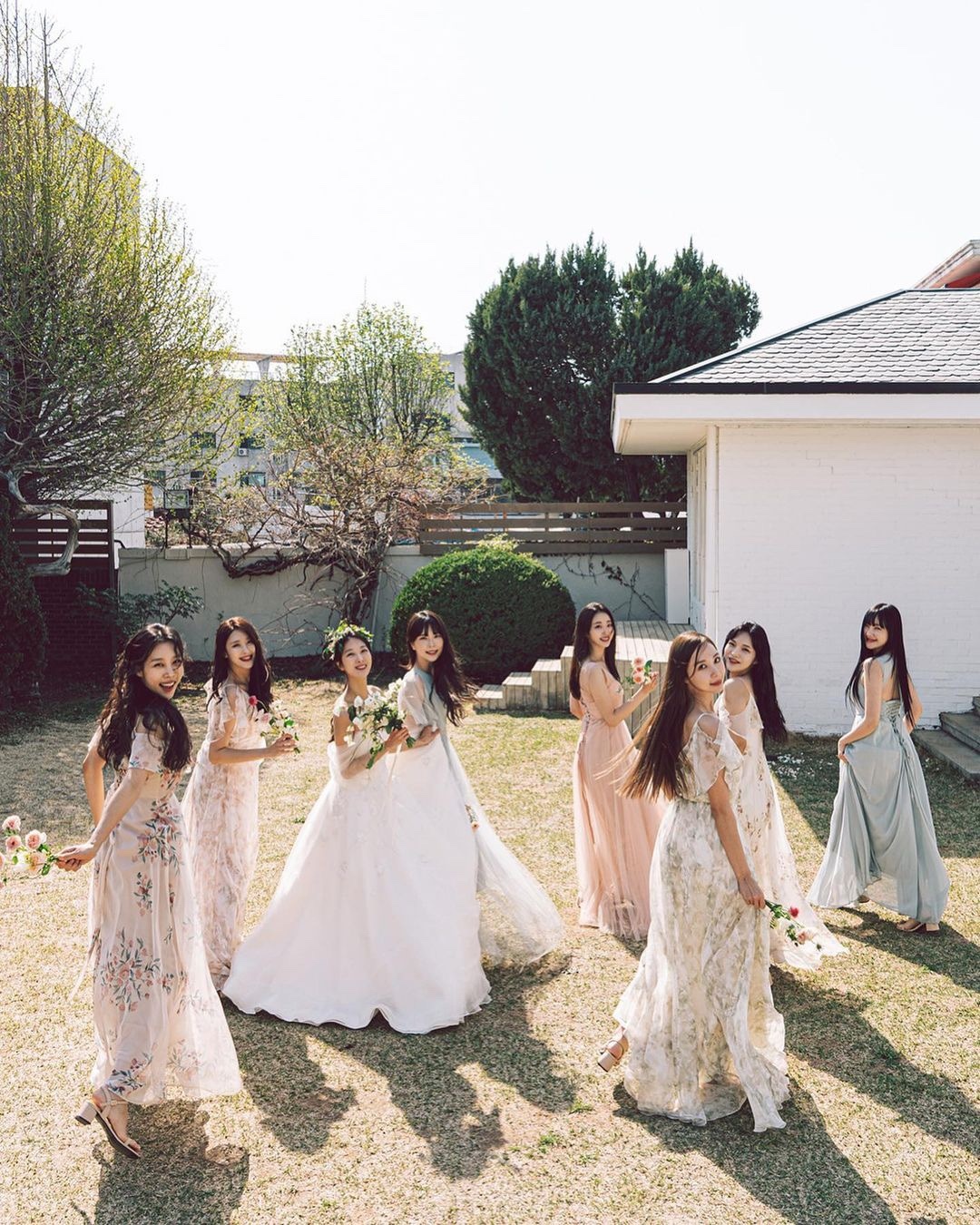 나인뮤지스처럼 웨딩우정사진💐​ 이미지8