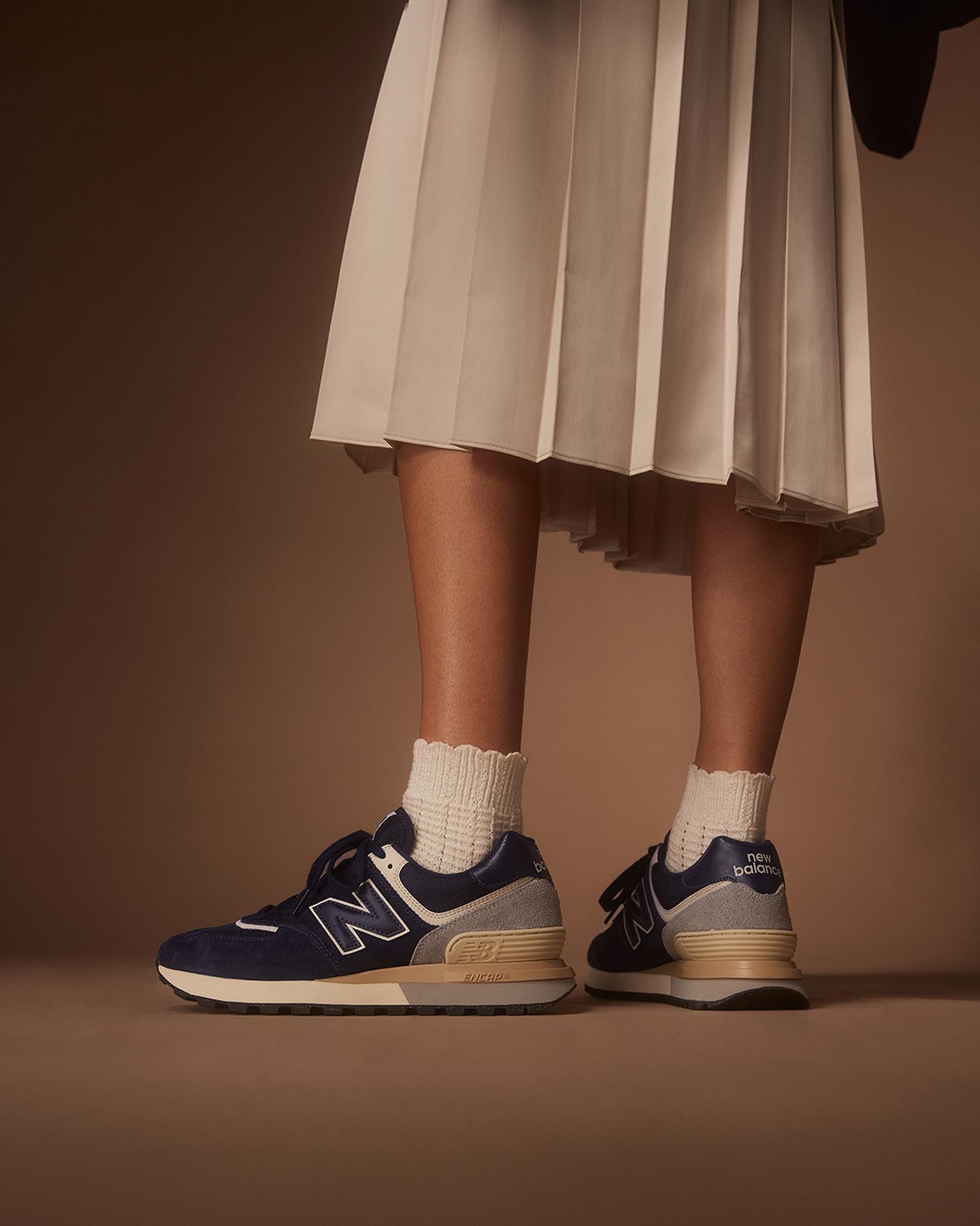 렉쏘공 품절대란💙뉴발 574레거시
구하기 힘들었던 한남동 대세템⏰👟3/3(금) @발매 #광고 이미지