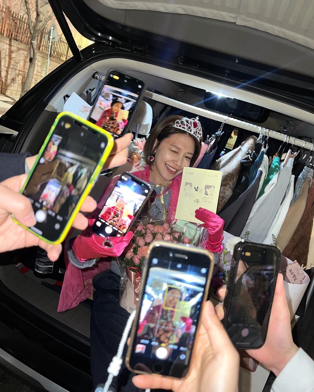 생일 때 이렇게 @찍어줘🤳📸​ 이미지