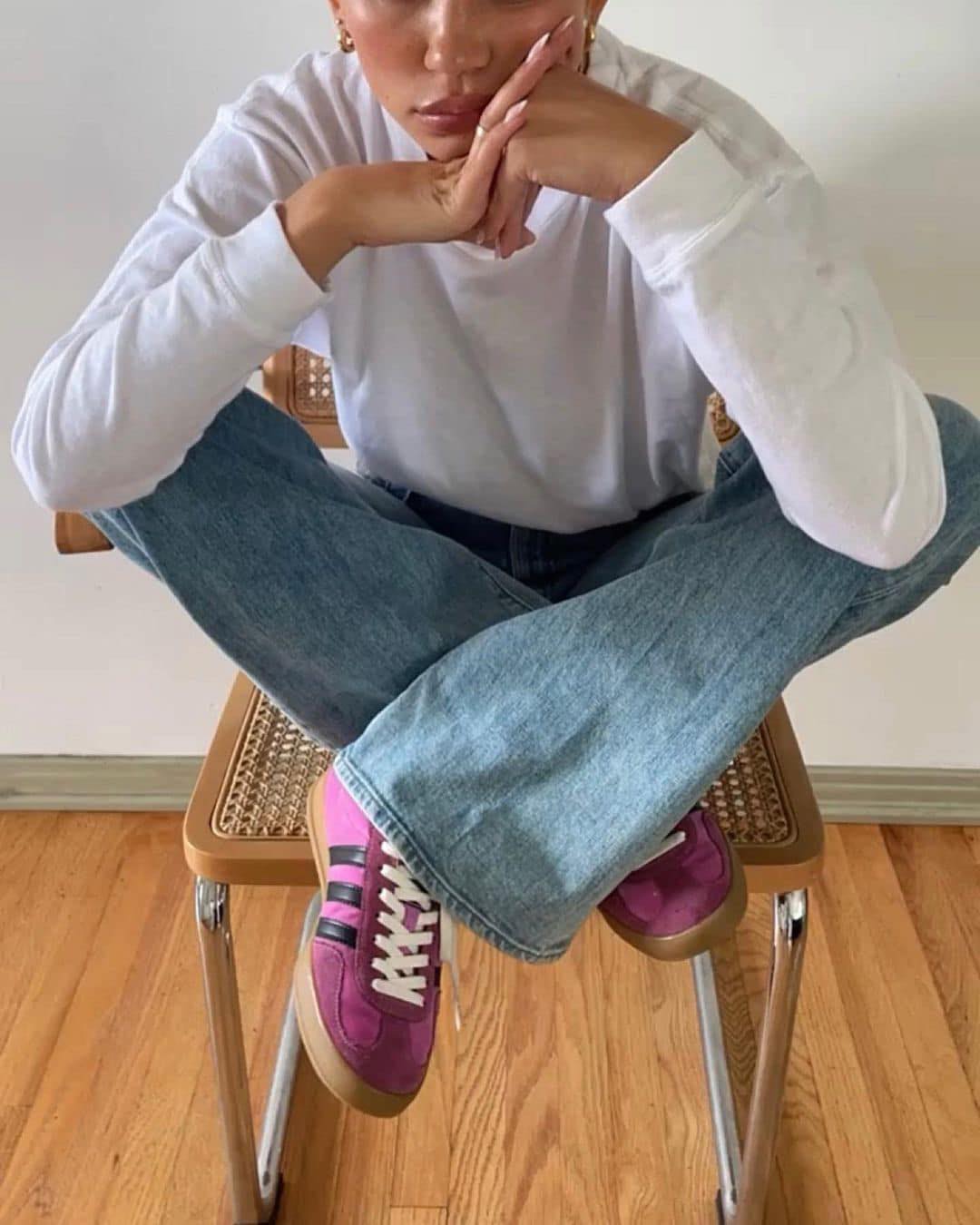 봄에는 연청이 좋아👖🤍 이미지