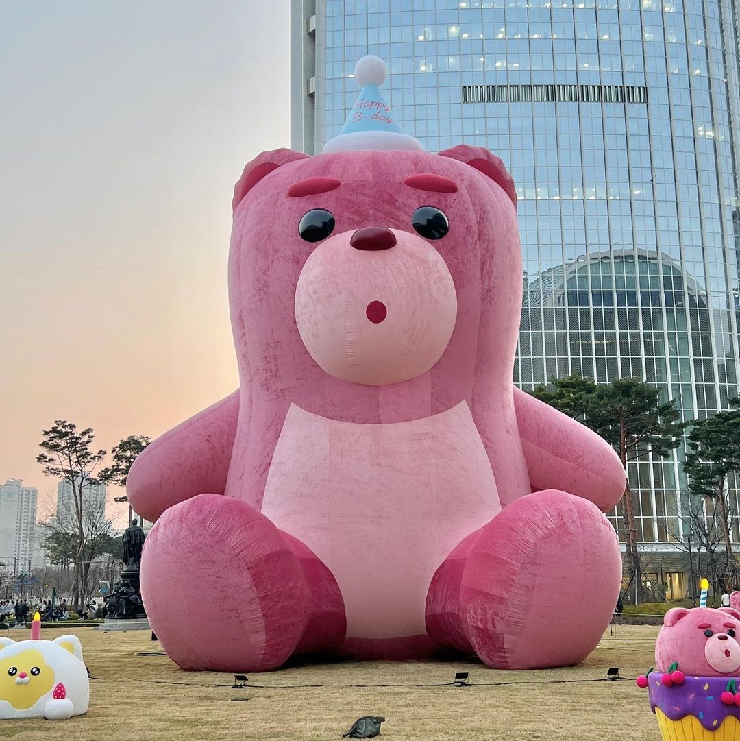 더 커져서 돌아온 벨리곰💗🧸​
벨리곰과 사진 찍으러 @같이 가자 🗓️4/1(토) ~ 4/23(일)​ 이미지
