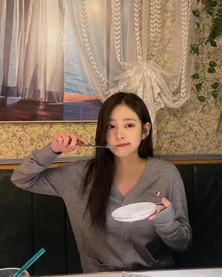 안에 입기 좋은 여우 가디건🦊 이미지