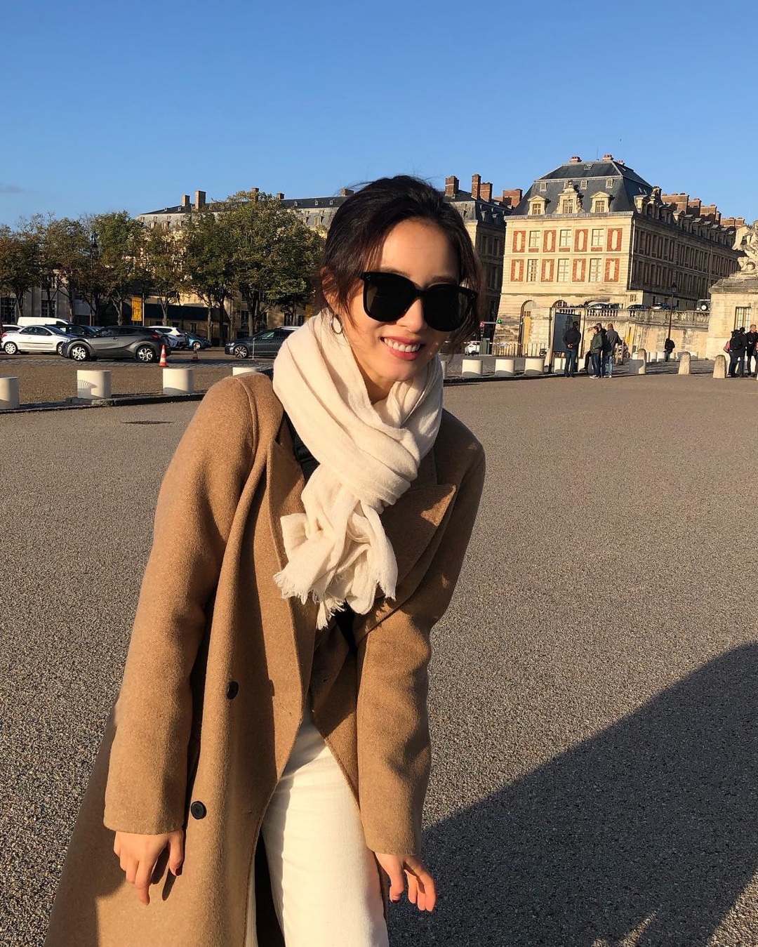 코트에 찰떡인 목도리 조합🧣💛​ 이미지